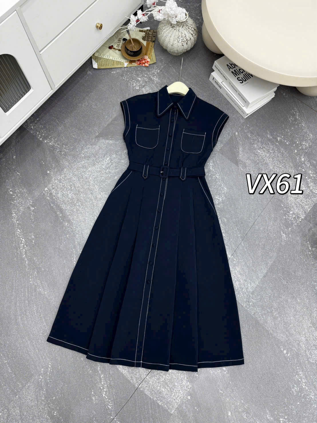 VX61 váy denim tay hến viền chỉ