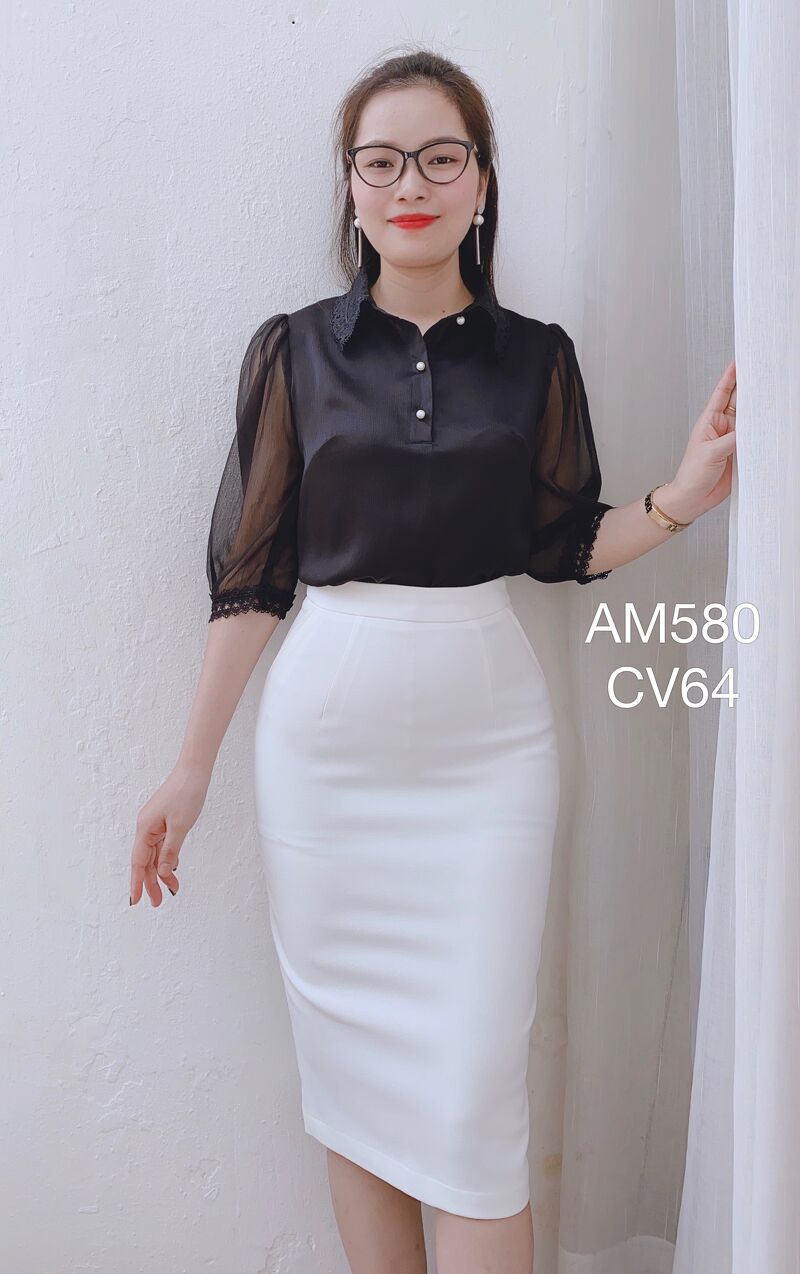 AM580 áo sơ mi lụa cổ ren tay lửng