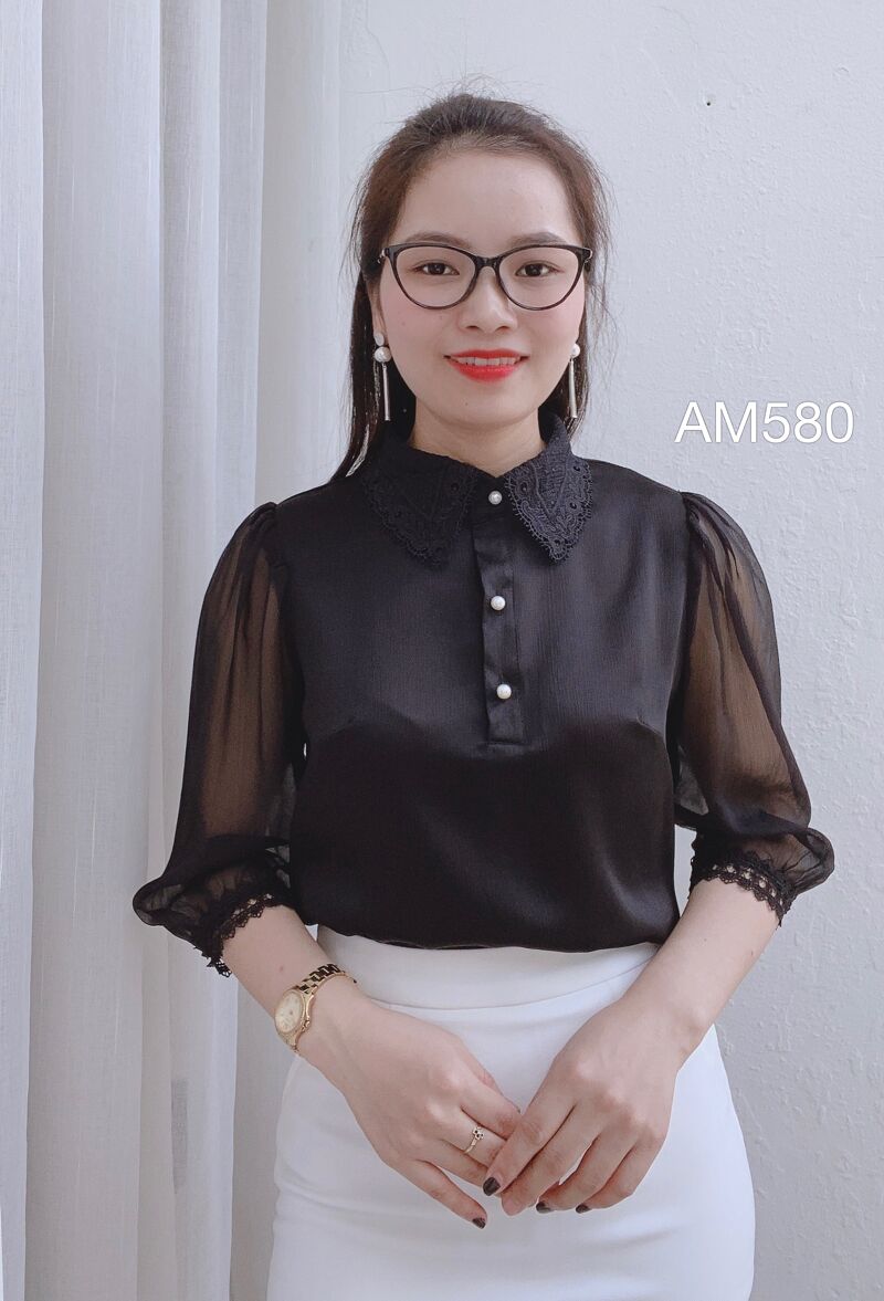 AM580 áo sơ mi lụa cổ ren tay lửng
