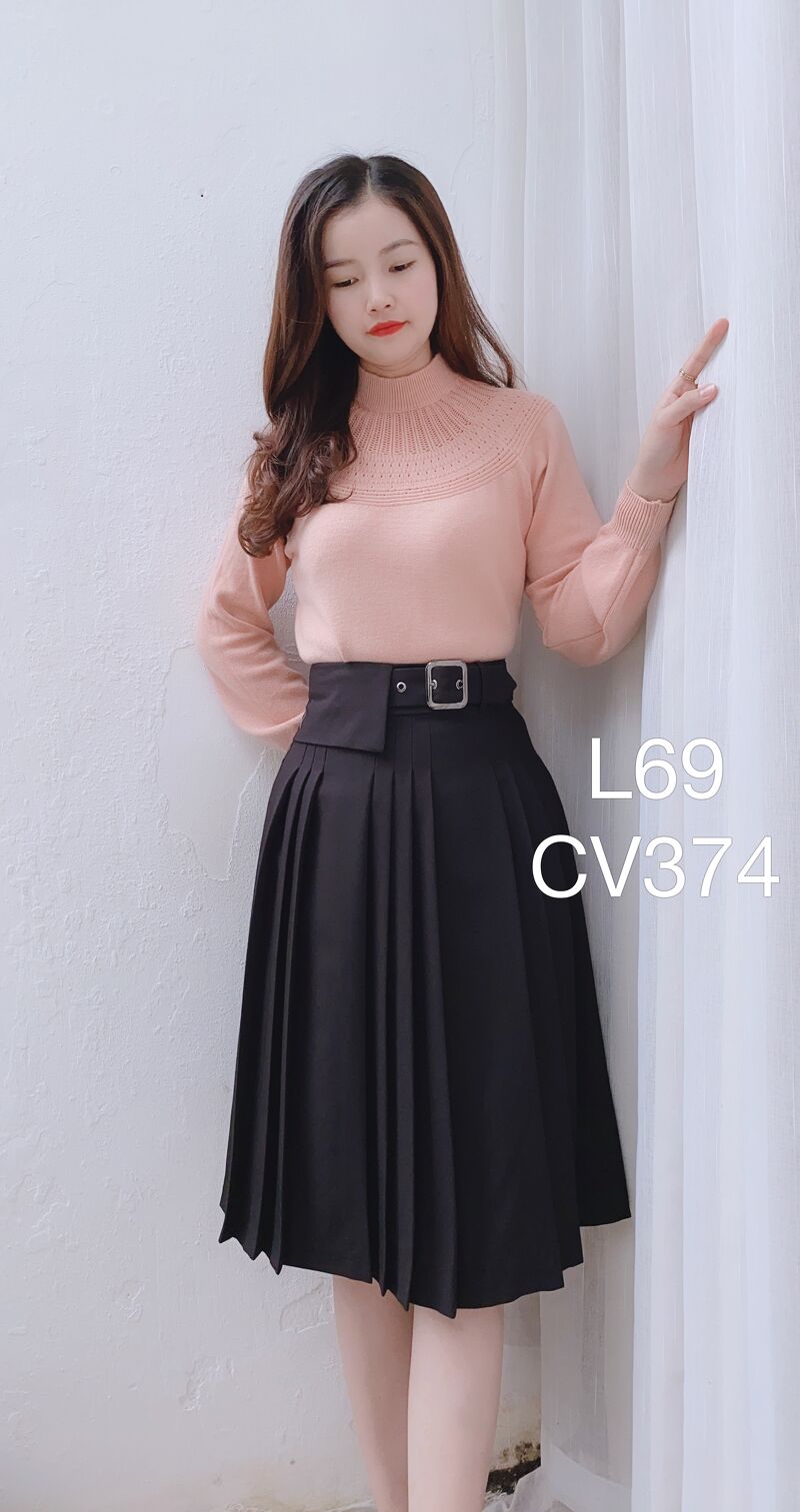 CV374 cv xòe vạt đai vuông