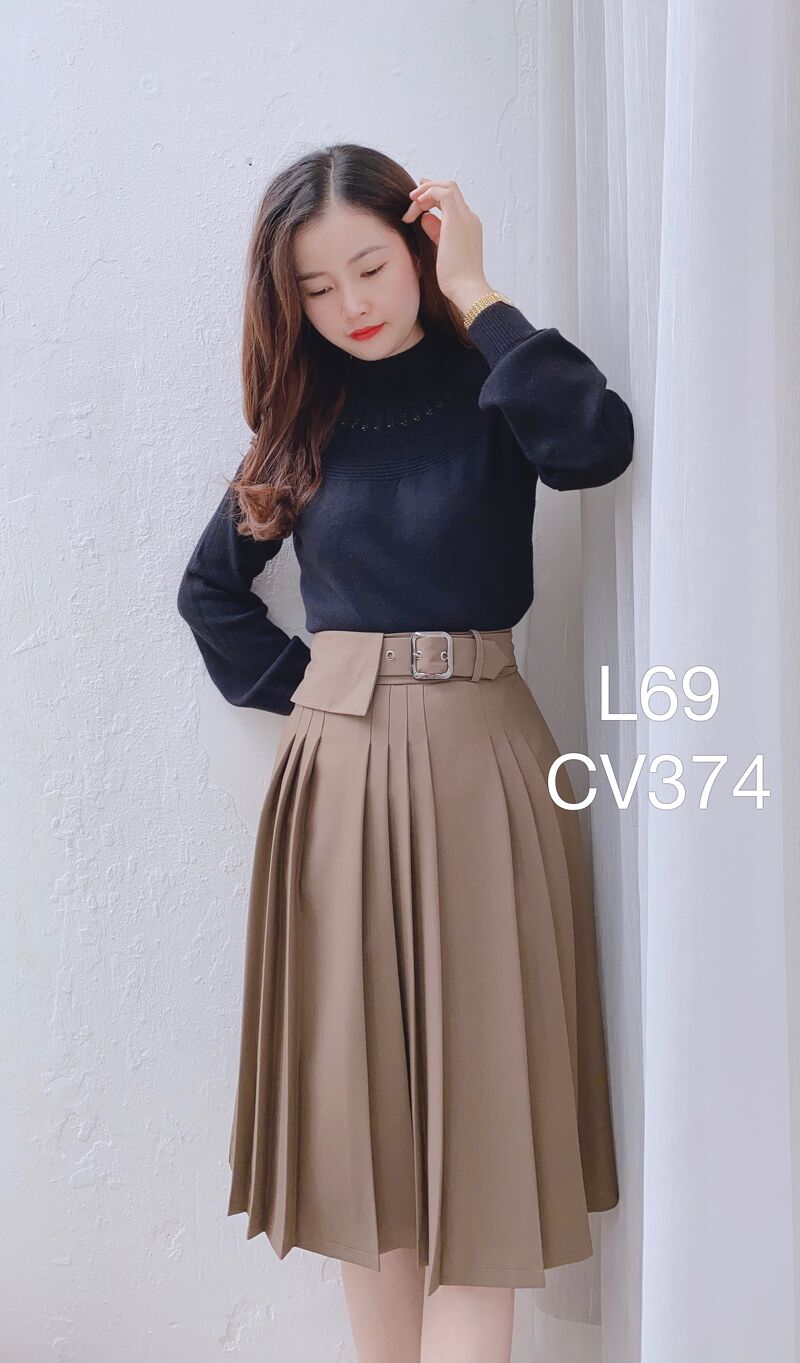 CV374 cv xòe vạt đai vuông