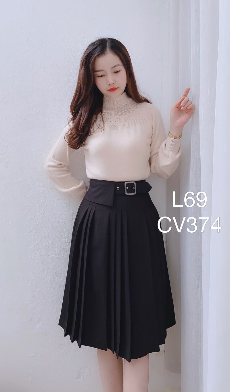 CV374 cv xòe vạt đai vuông