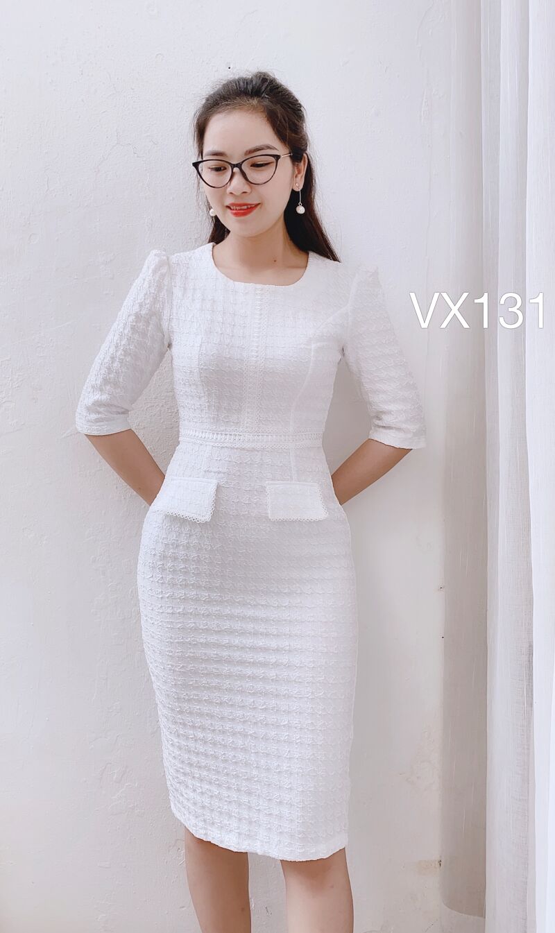 VX131 váy nẹp ren thoi trắng