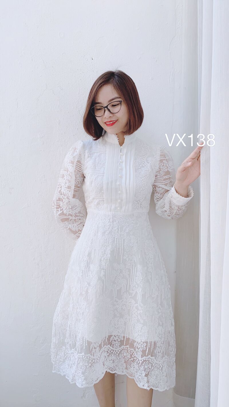 VX138 váy liền than tay ren ly ngực