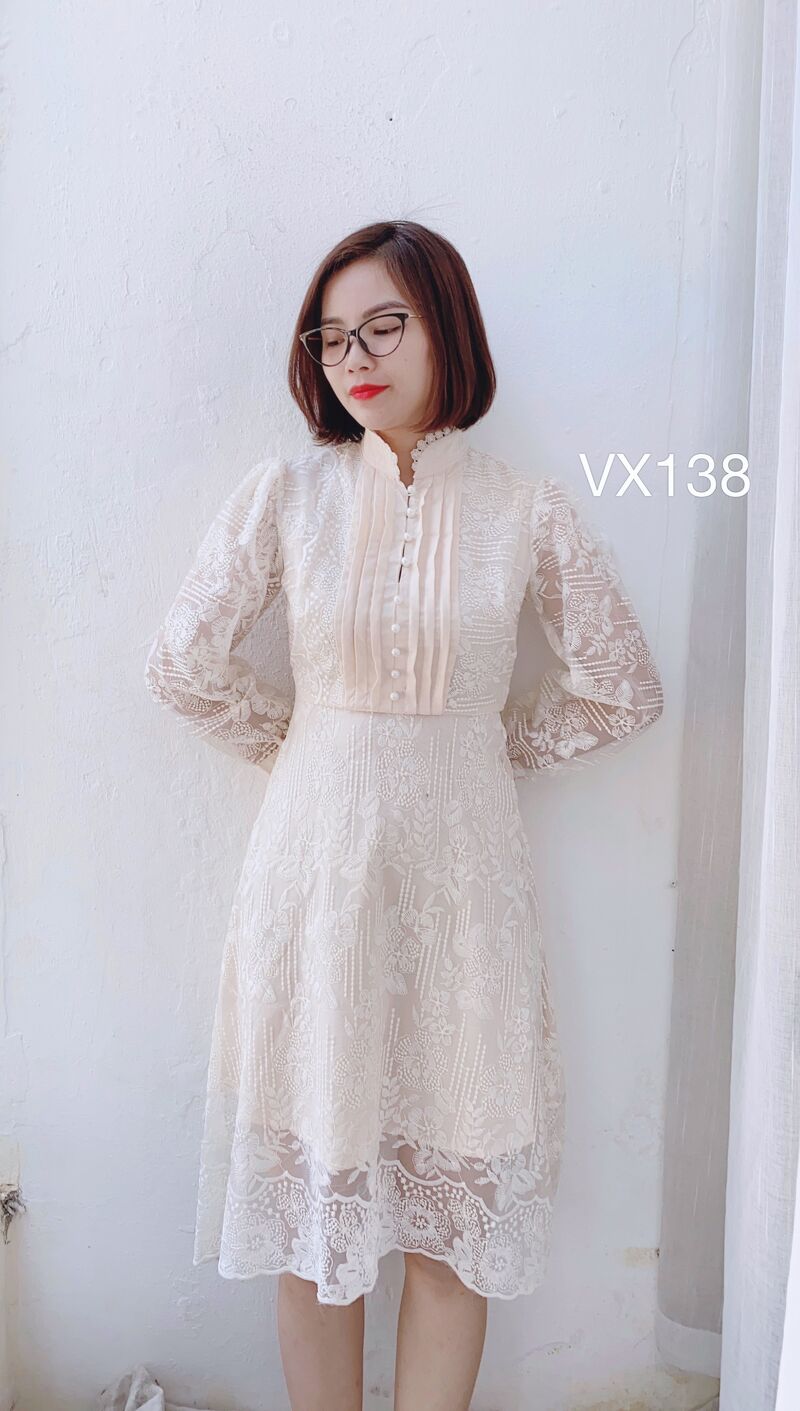 VX138 váy liền than tay ren ly ngực