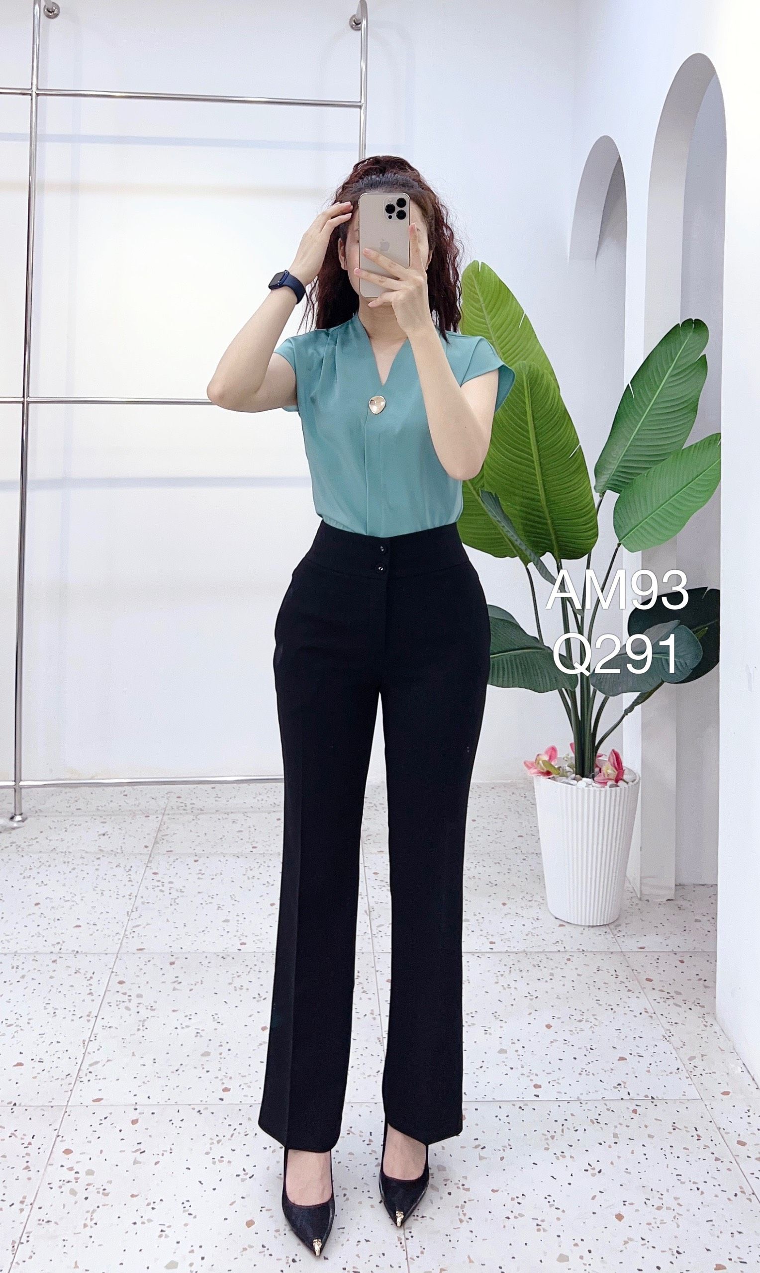 Q291 quần loe 2 cúc - Đen - XL