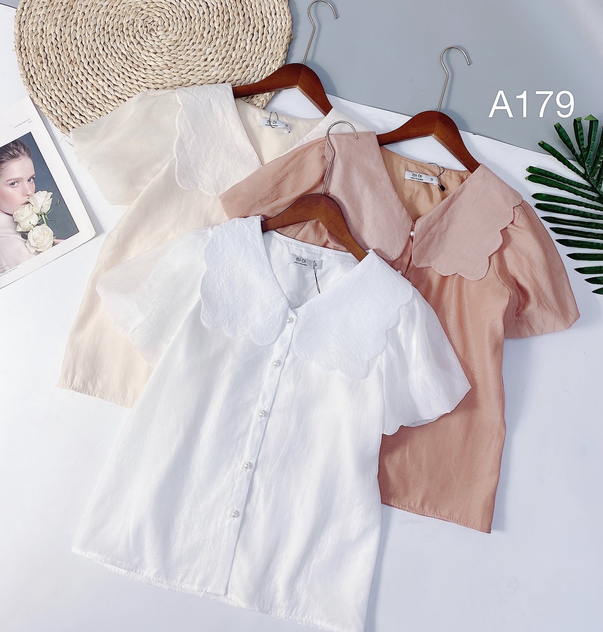 A179 áo tơ cổ viền hoa