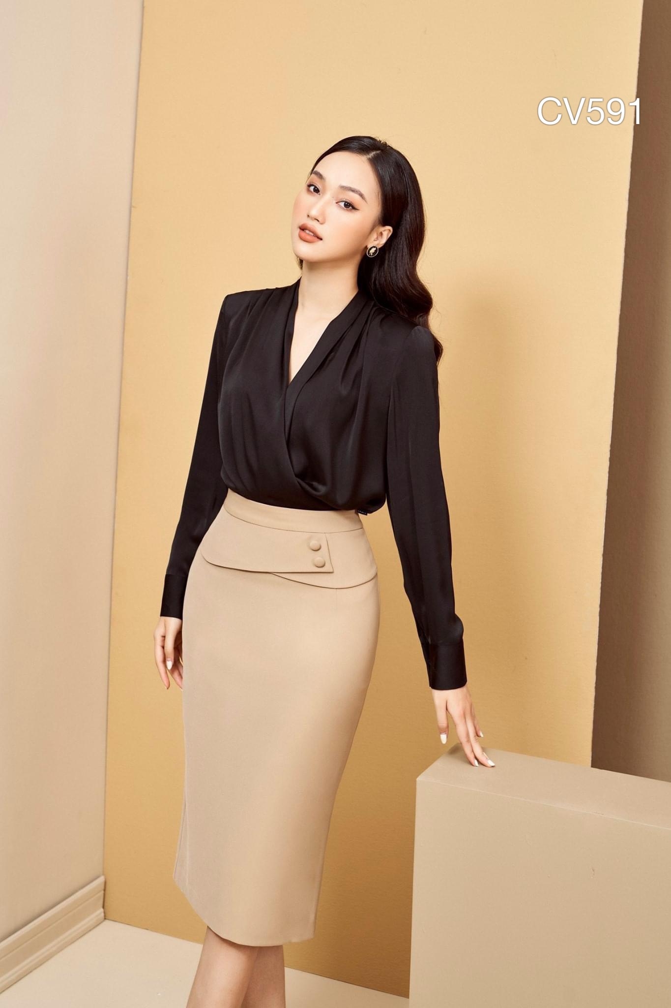 CV591 cv 2 cúc bọc