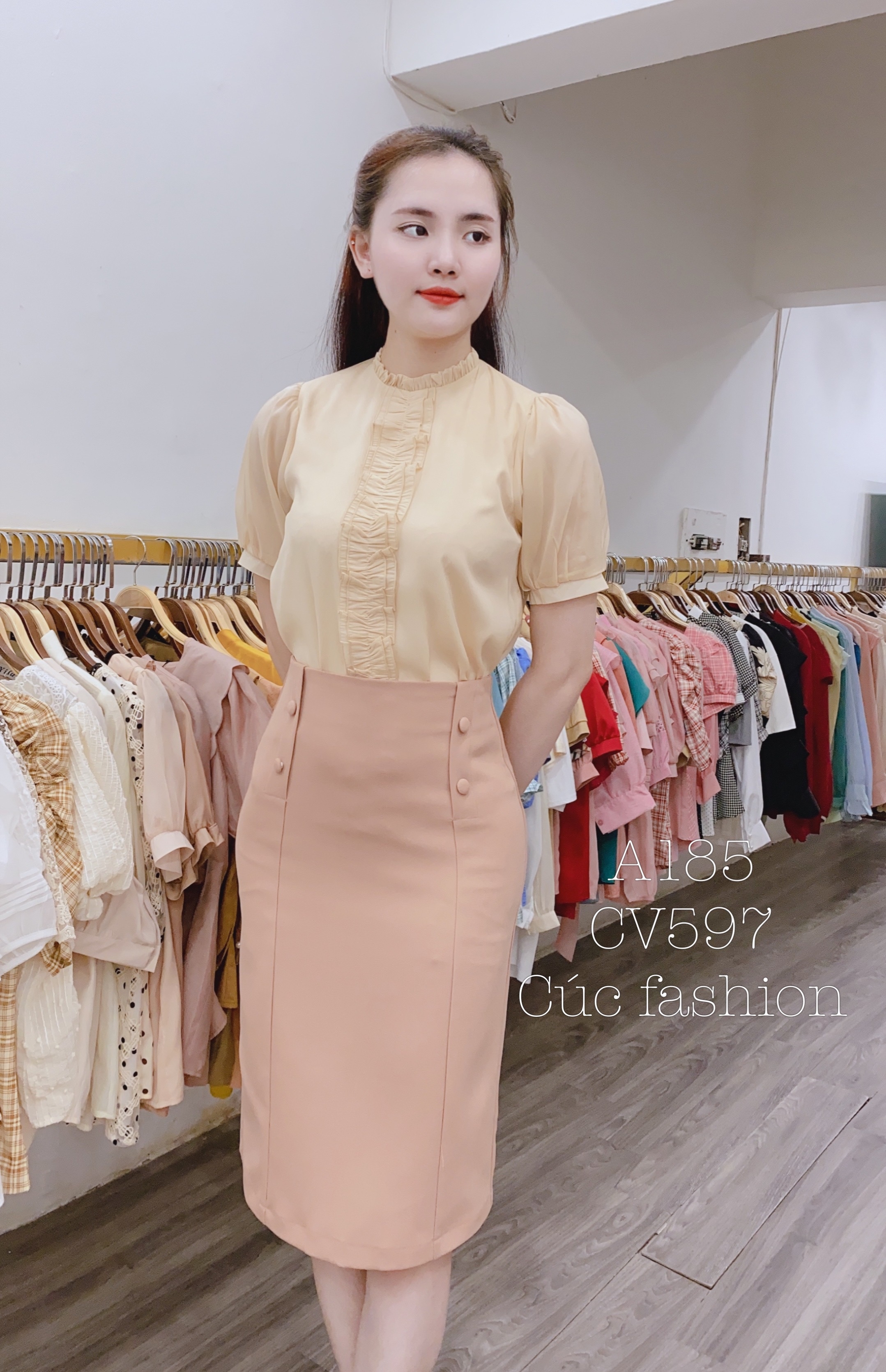 CV597 cv 4 cúc bọc