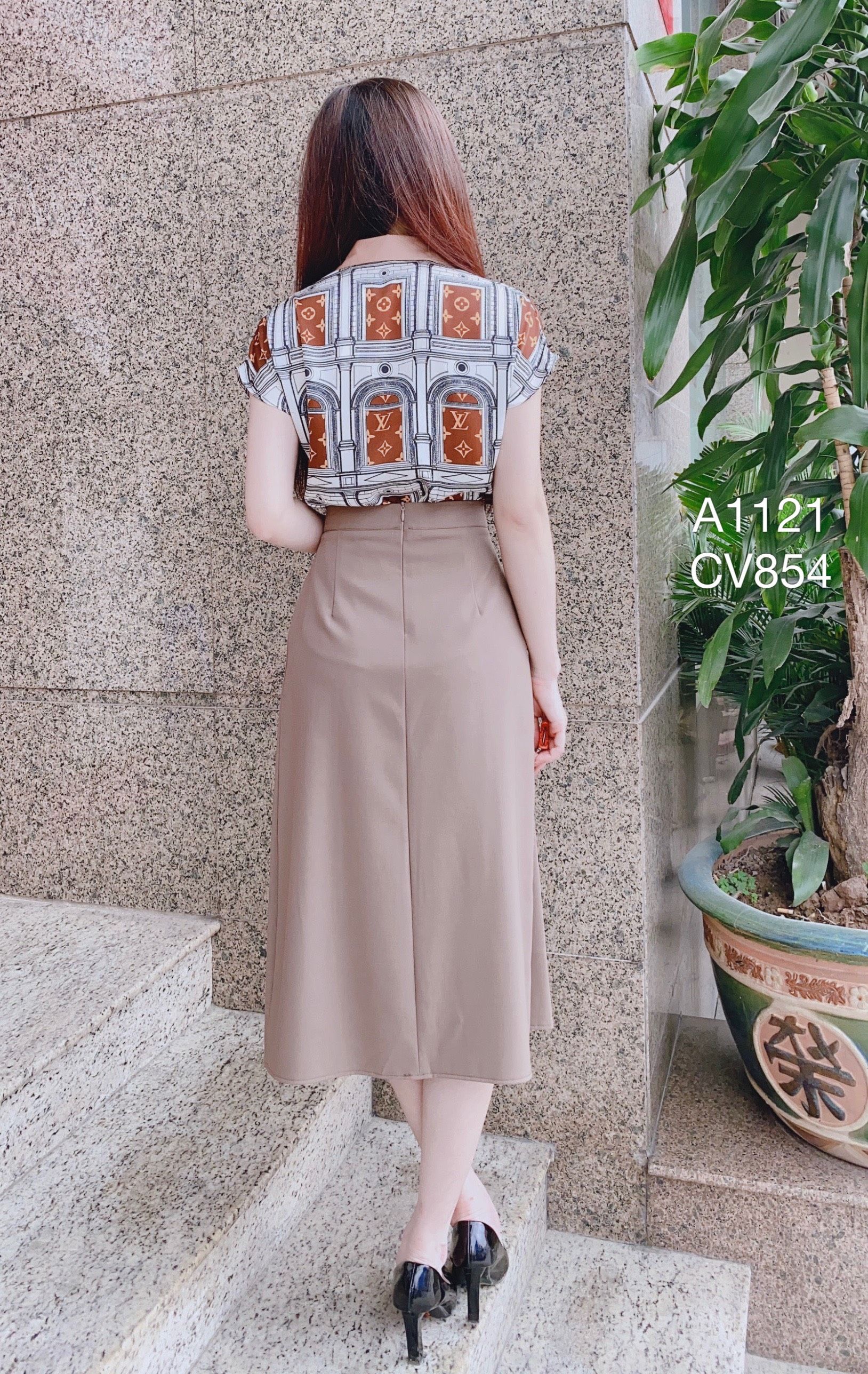 A1121 - áo cửa sổ LV