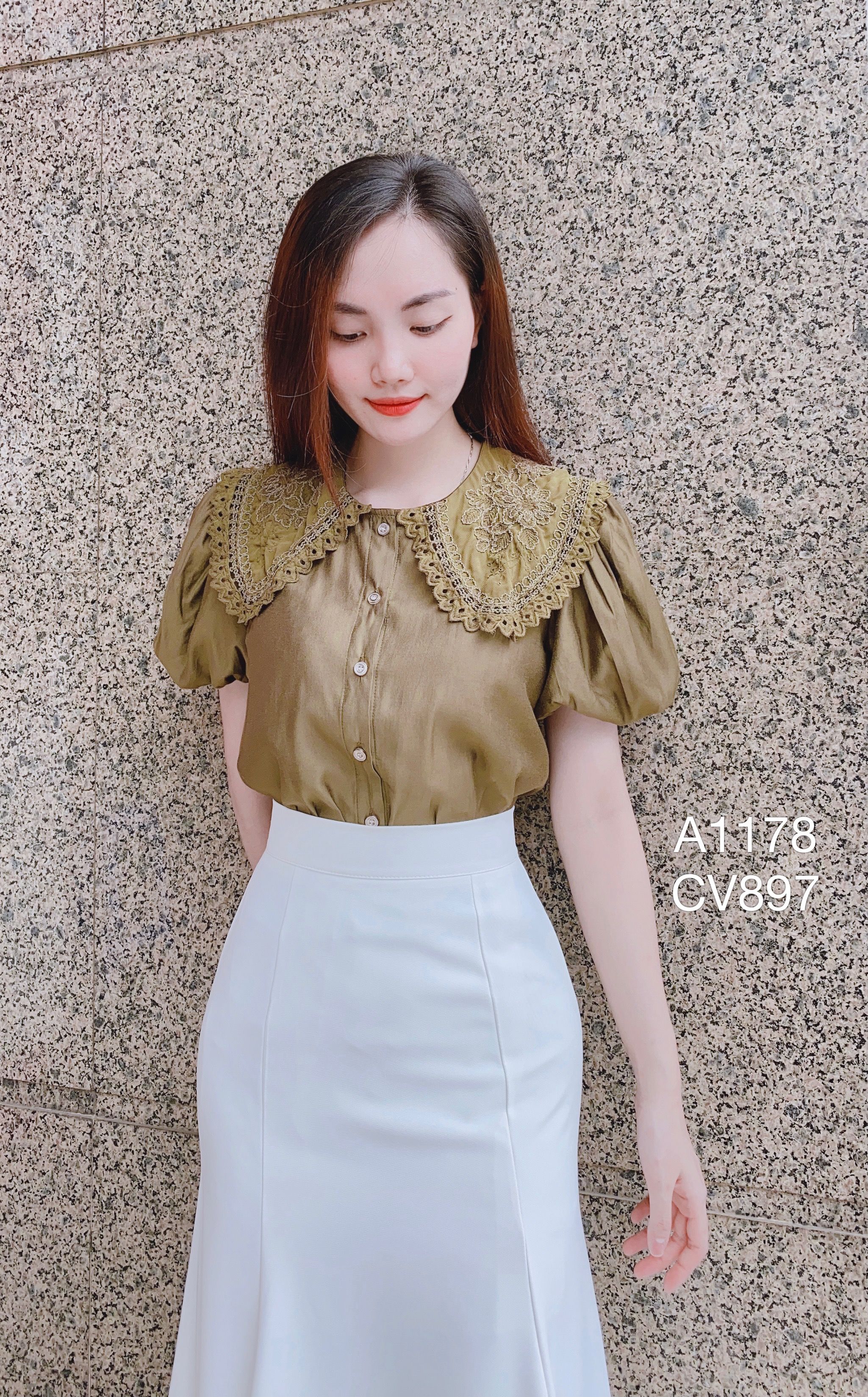 A1178 sơ mi cổ ren tay bồng 5 cúc