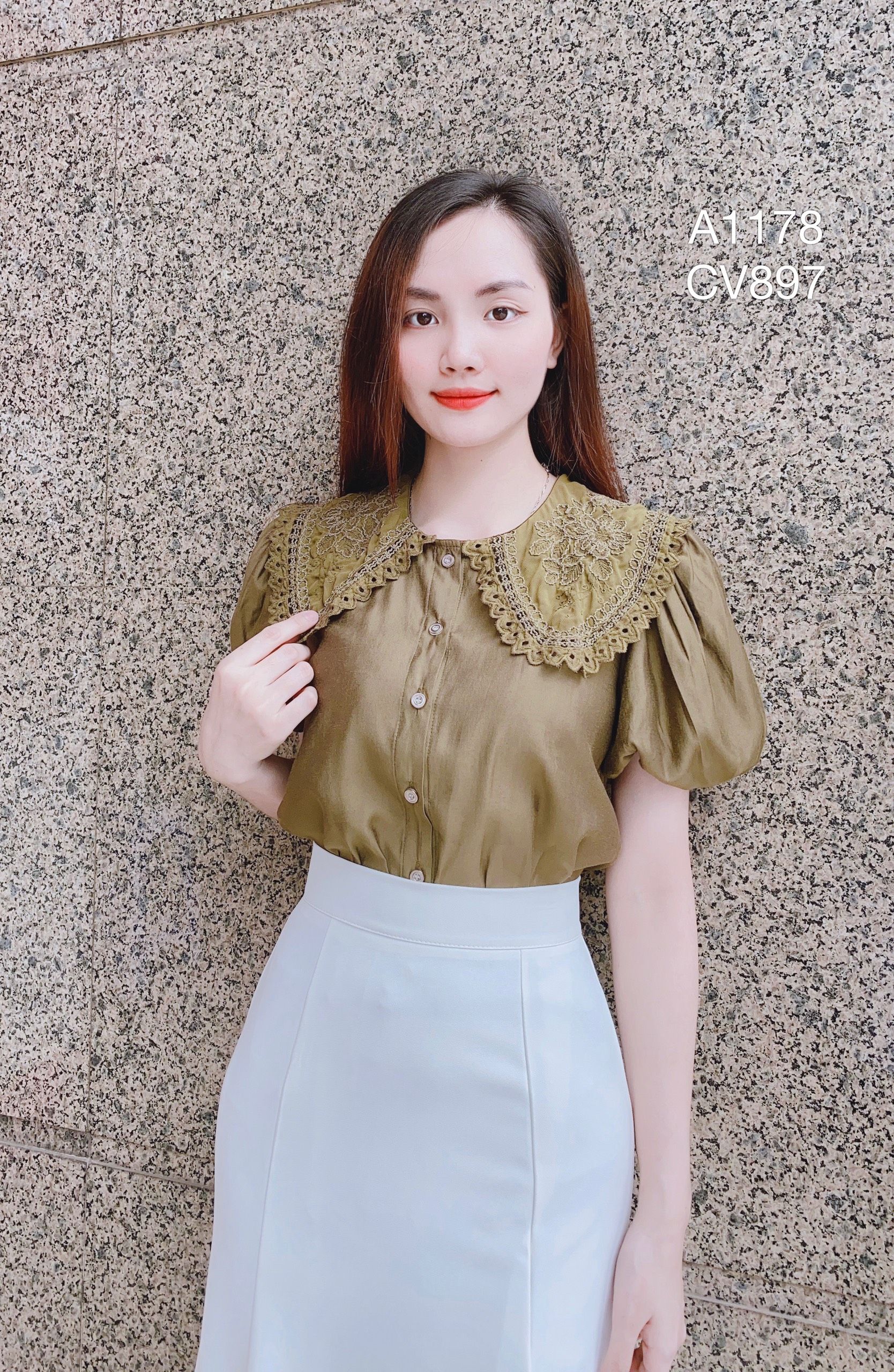 A1178 sơ mi cổ ren tay bồng 5 cúc