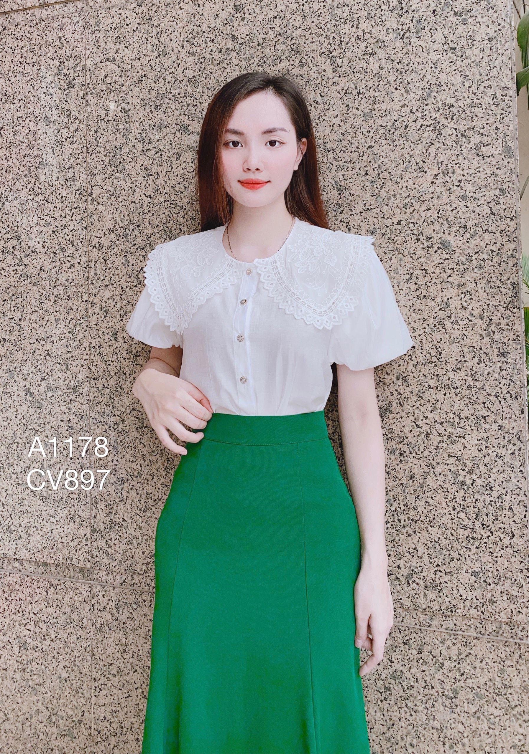 A1178 sơ mi cổ ren tay bồng 5 cúc
