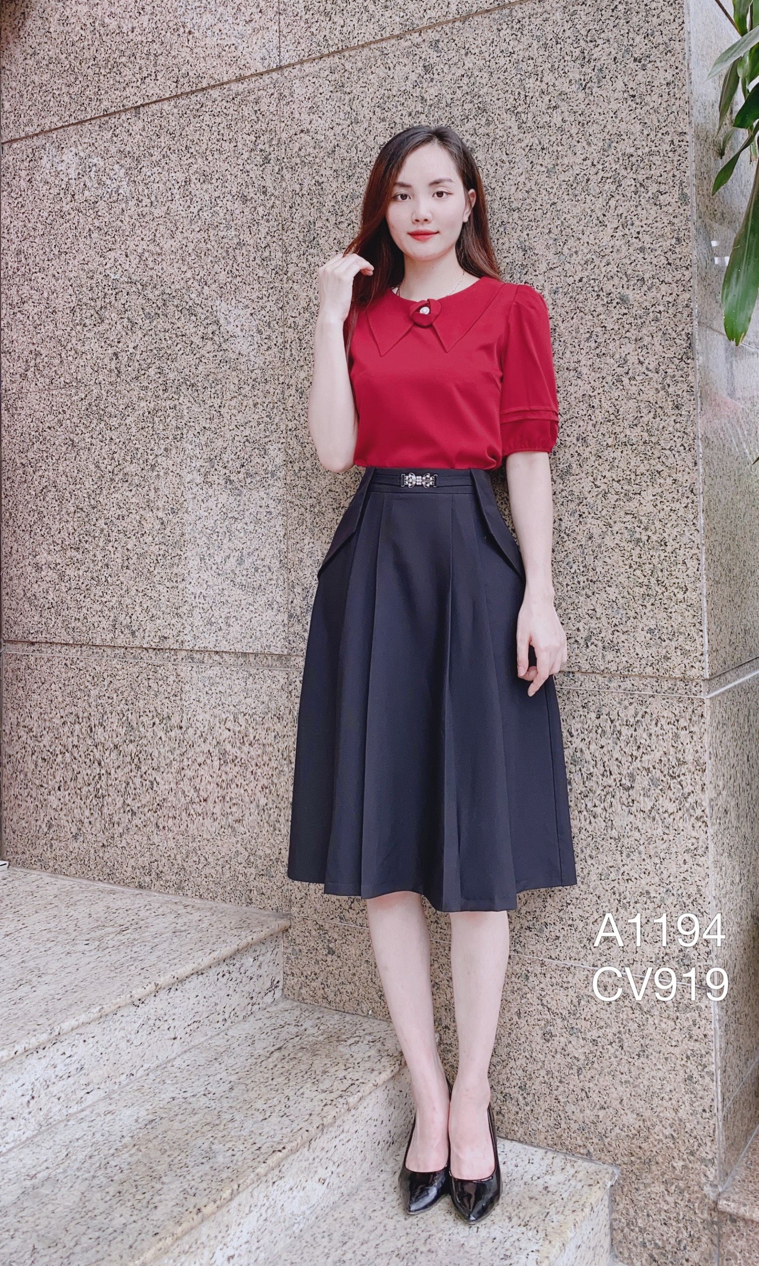 Chân váy hoa đen trắng hai lớp dài qua gối chất đẹp, lót mát | Shopee Việt  Nam