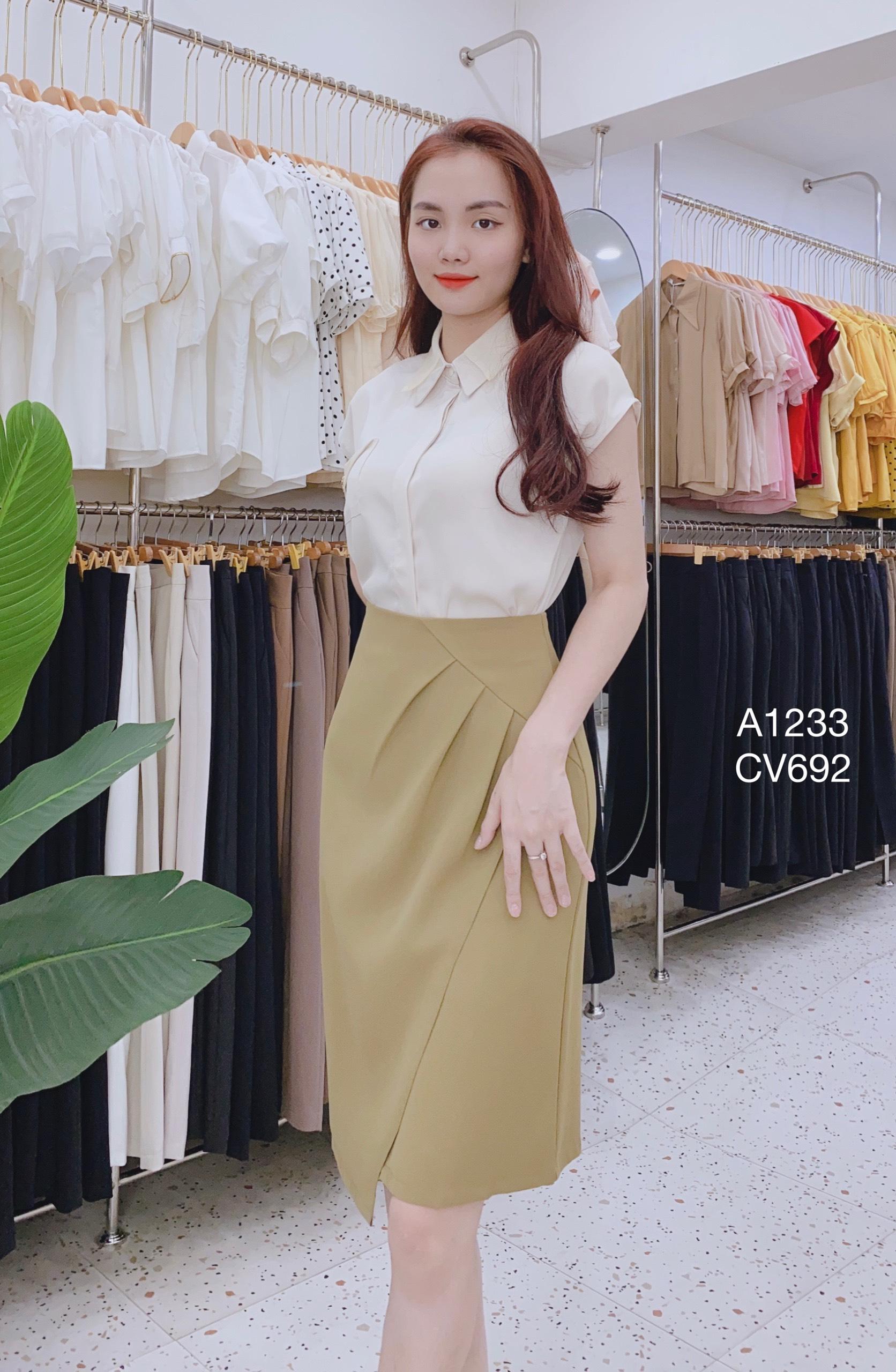 CV692 CV rúm chéo lệch