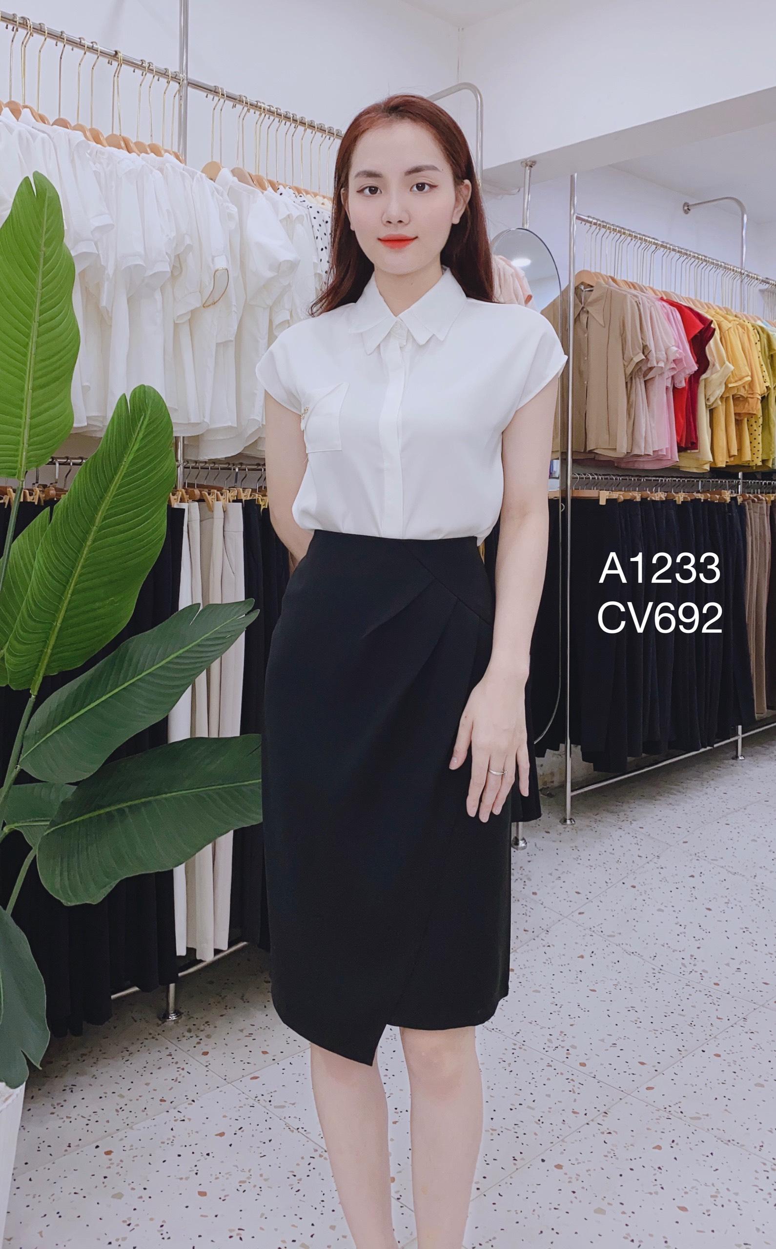 CV692 CV rúm chéo lệch