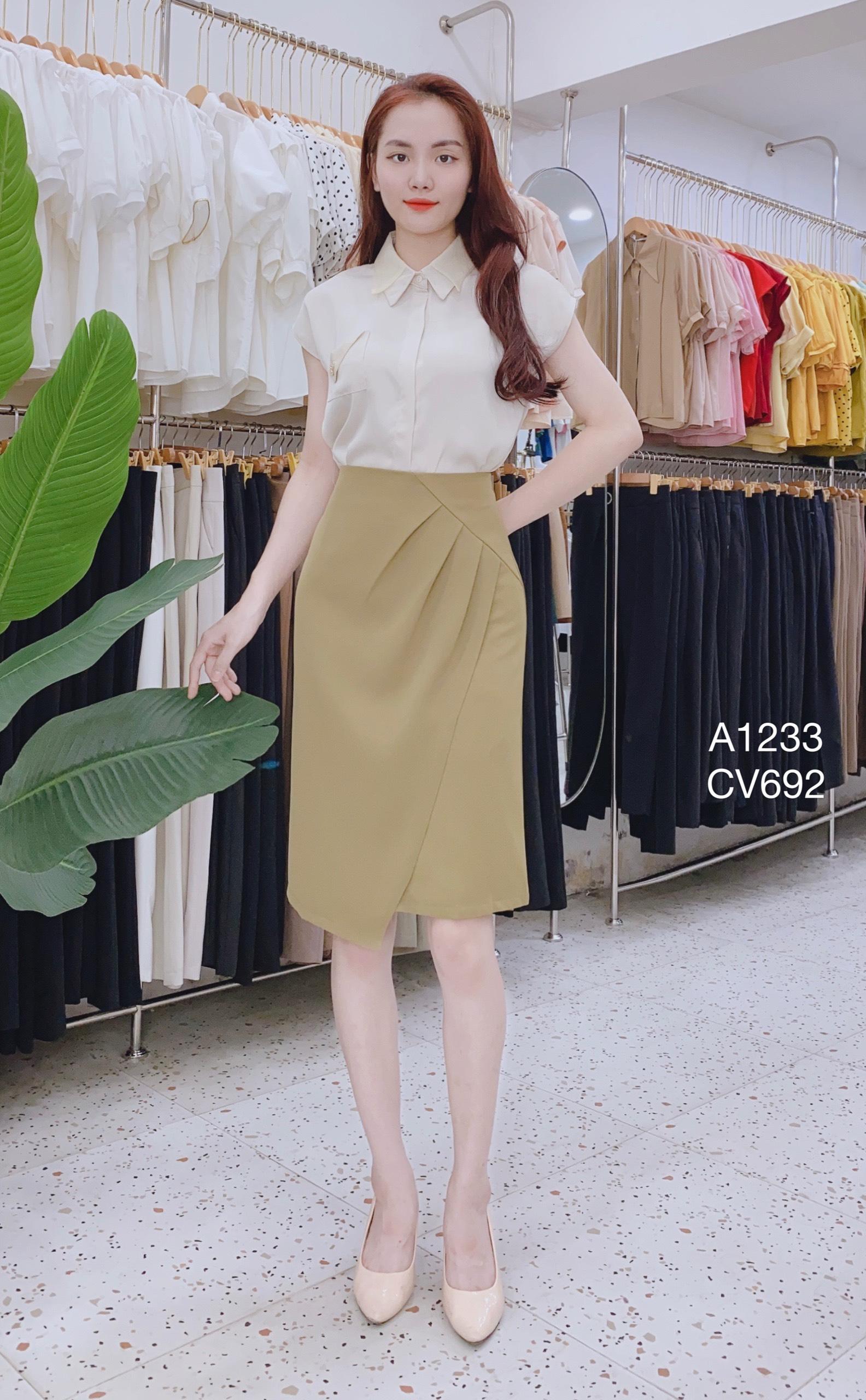 CV692 CV rúm chéo lệch