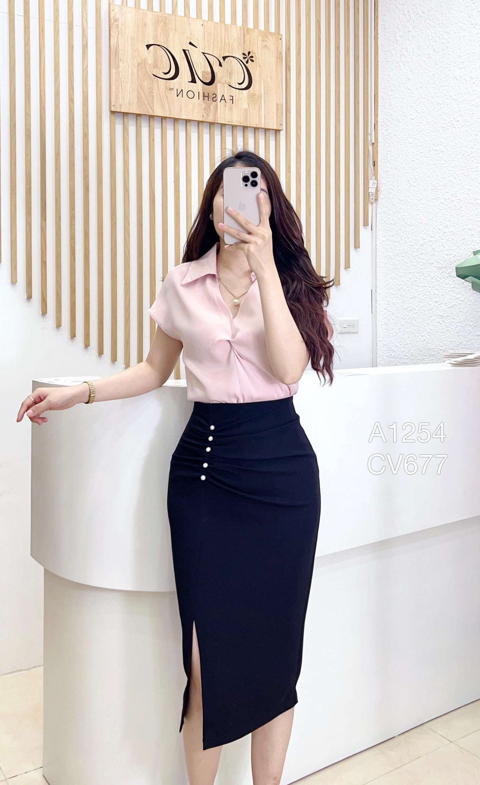 CV677 CV xẻ trước ngọc lệch