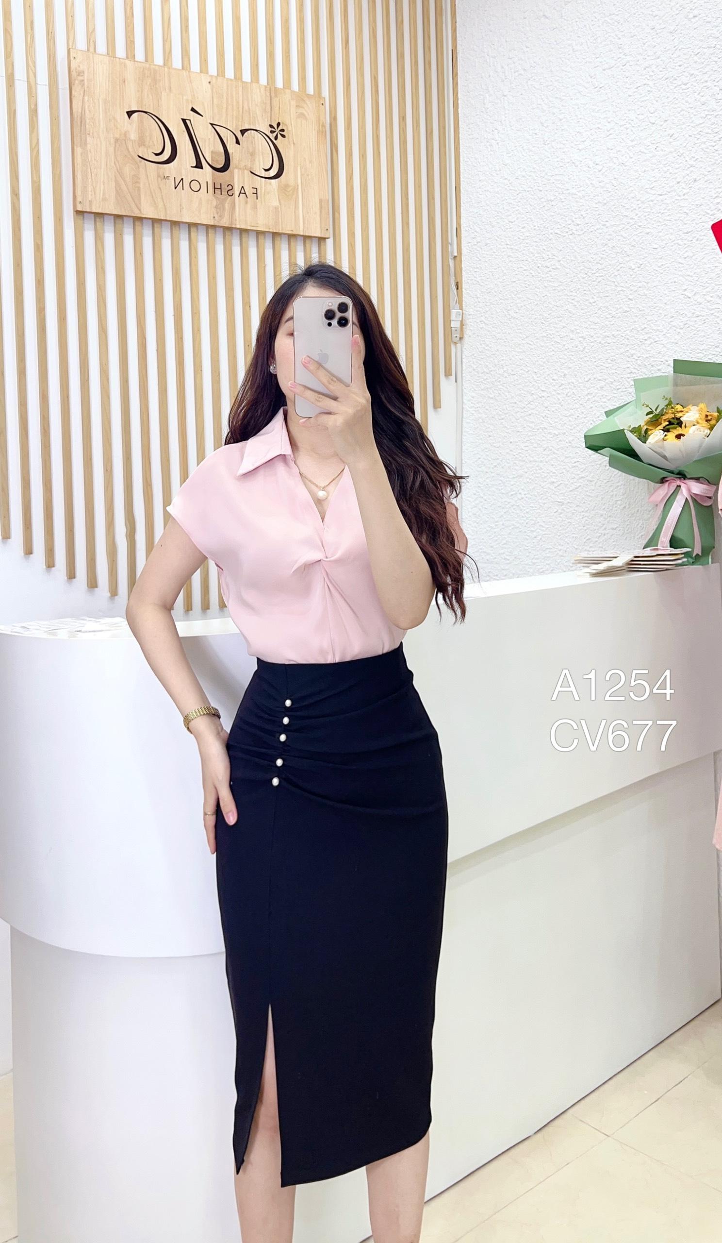 CV677 CV xẻ trước ngọc lệch