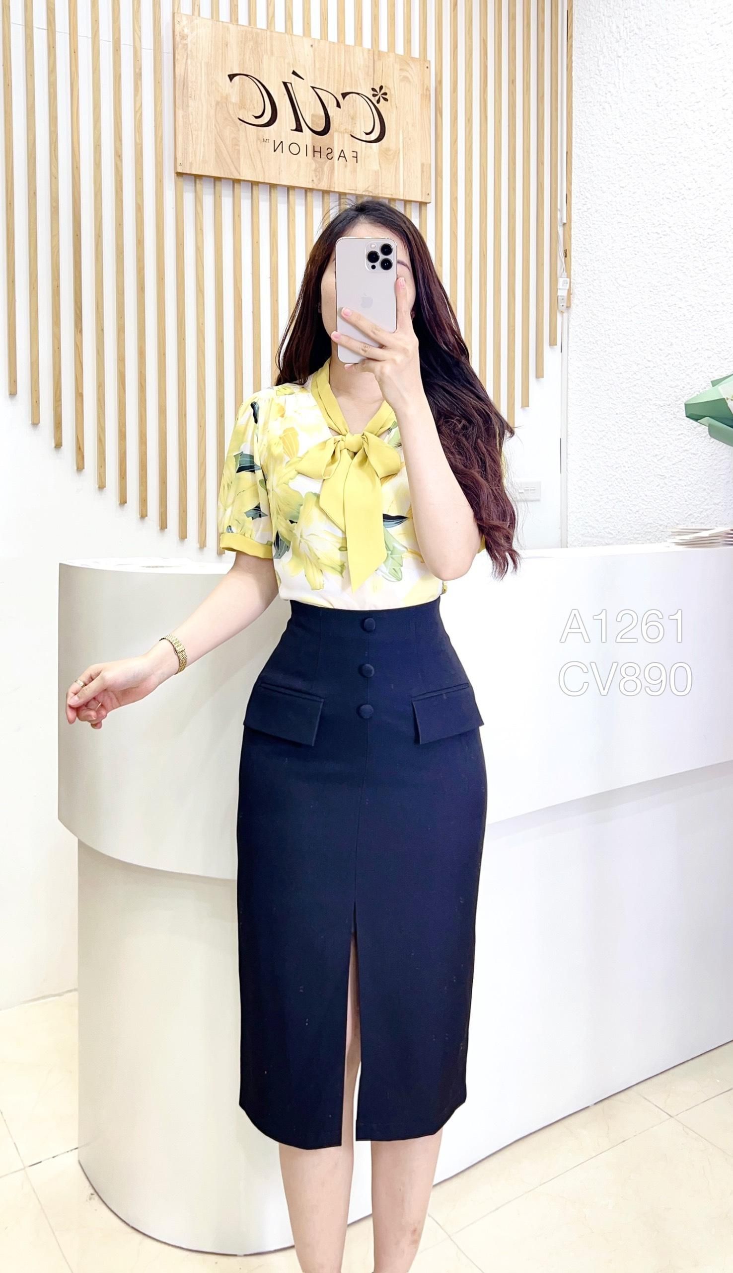 CV890 CV 3 cúc bọc giữa