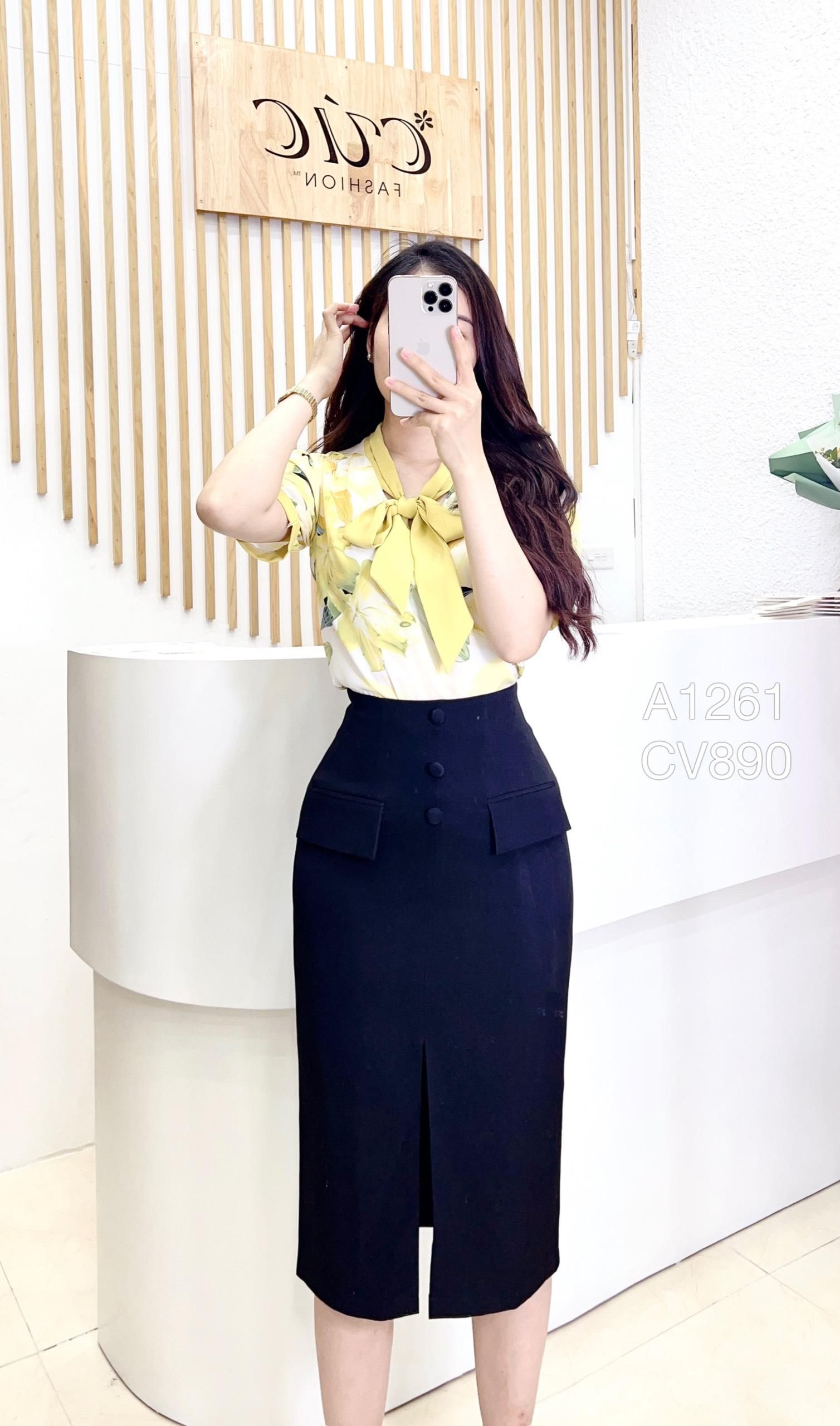 CV890 CV 3 cúc bọc giữa