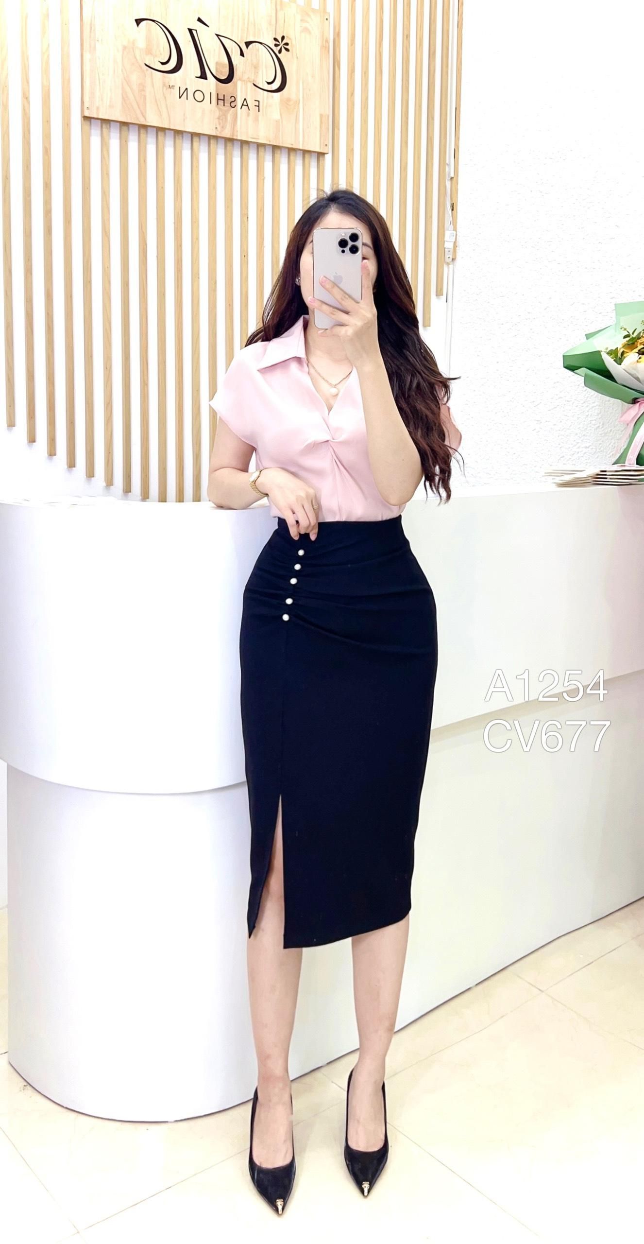 CV677 CV xẻ trước ngọc lệch