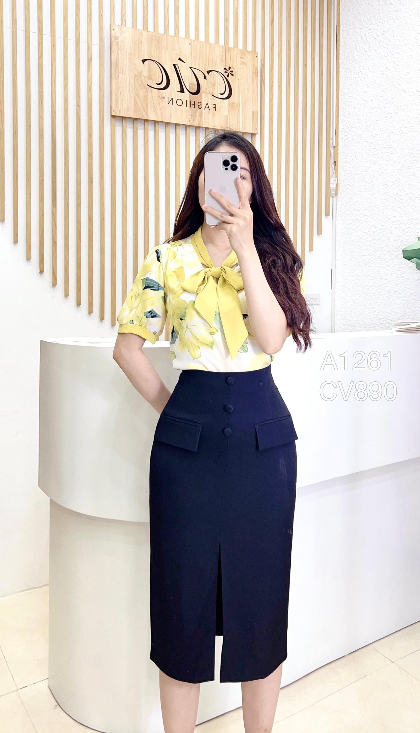 CV890 CV 3 cúc bọc giữa