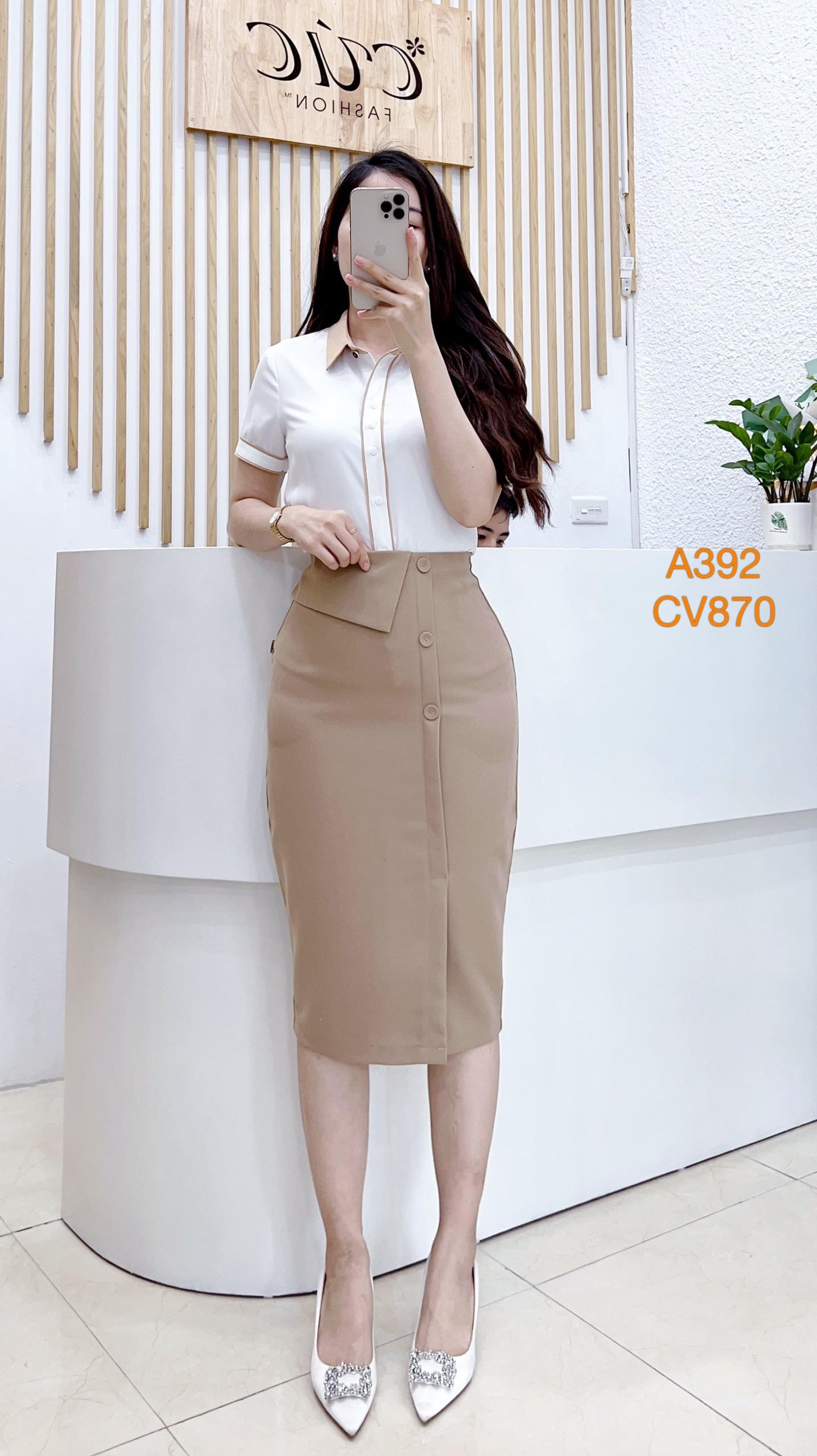 CV870 CV 3 cúc bọc xẻ trước