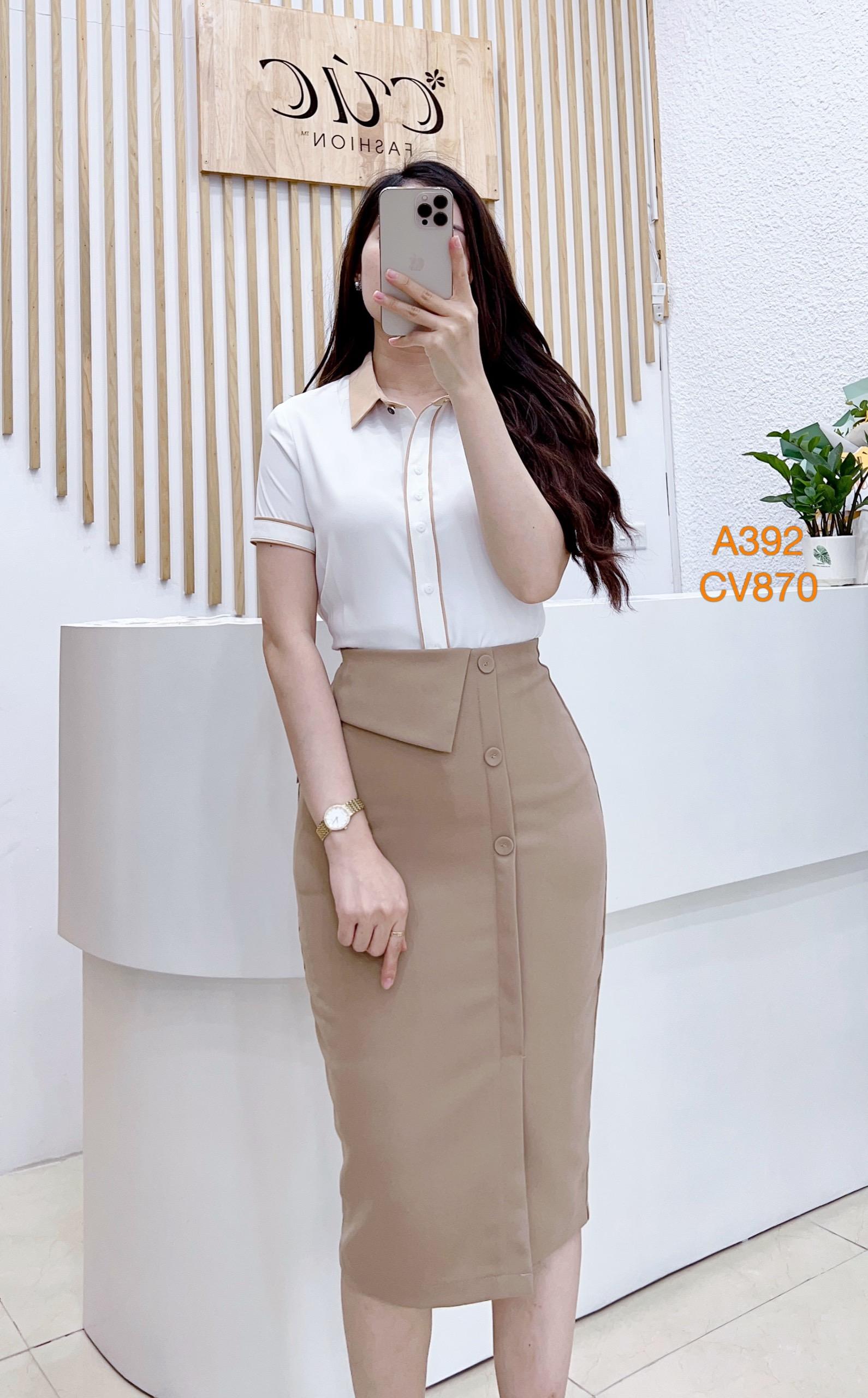 CV870 CV 3 cúc bọc xẻ trước