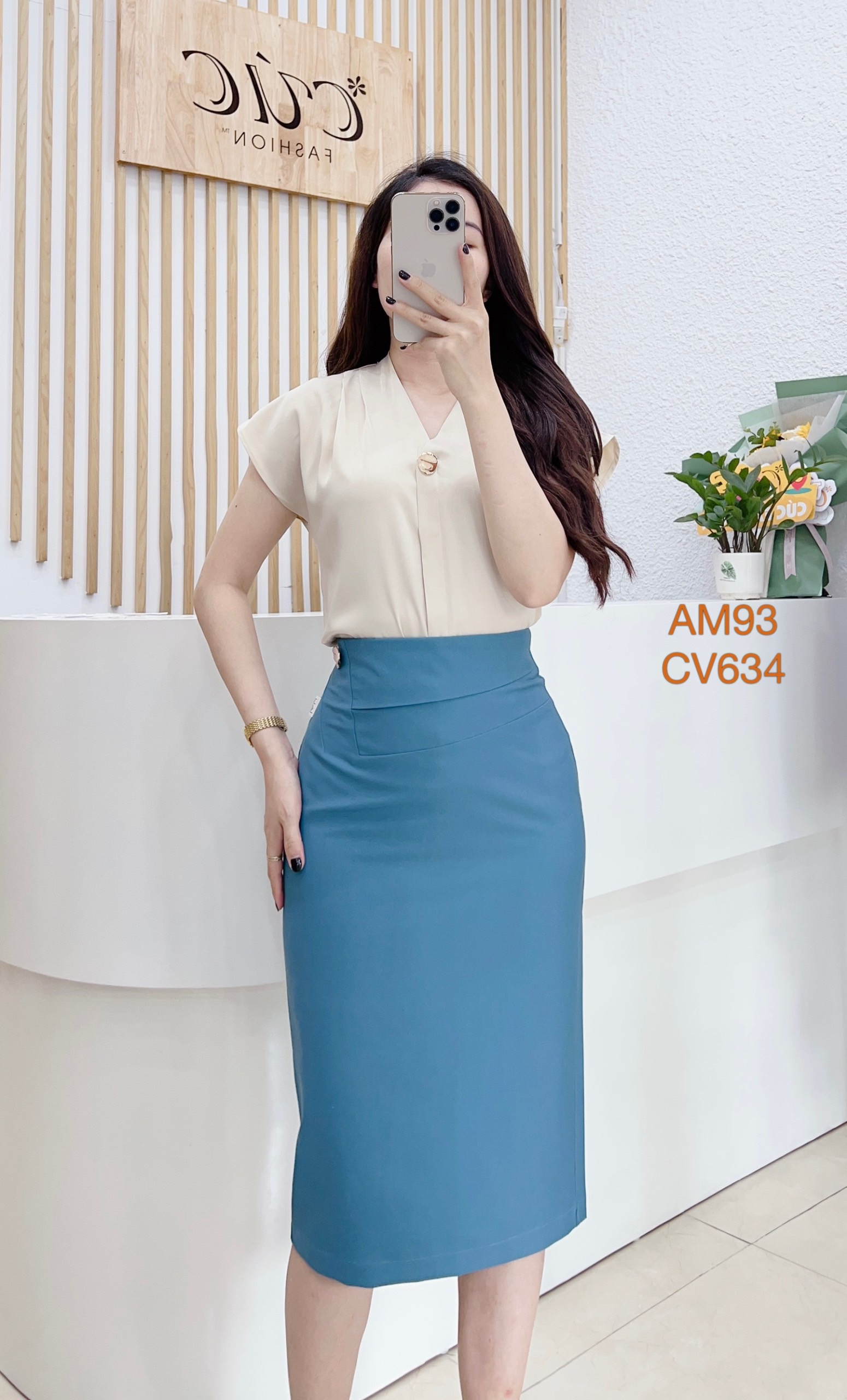 CV634 CV 1 cúc đá lệch
