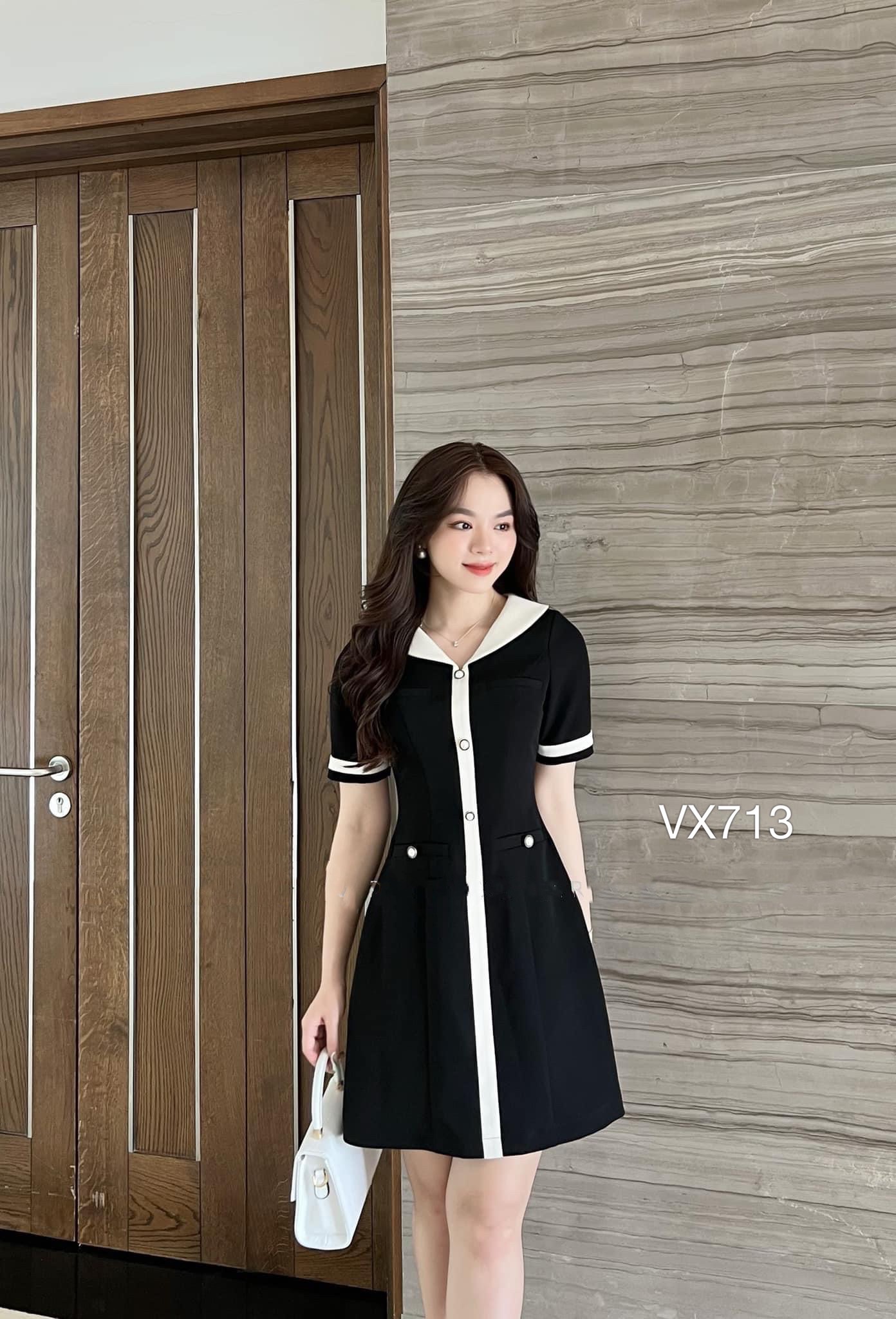 VX713 Váy kẻ cổ vest