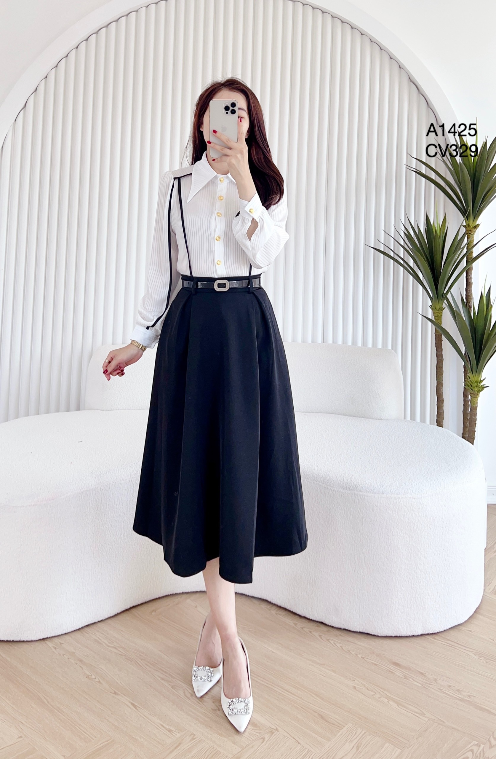 CV329 CV Xòe đai vuông đá