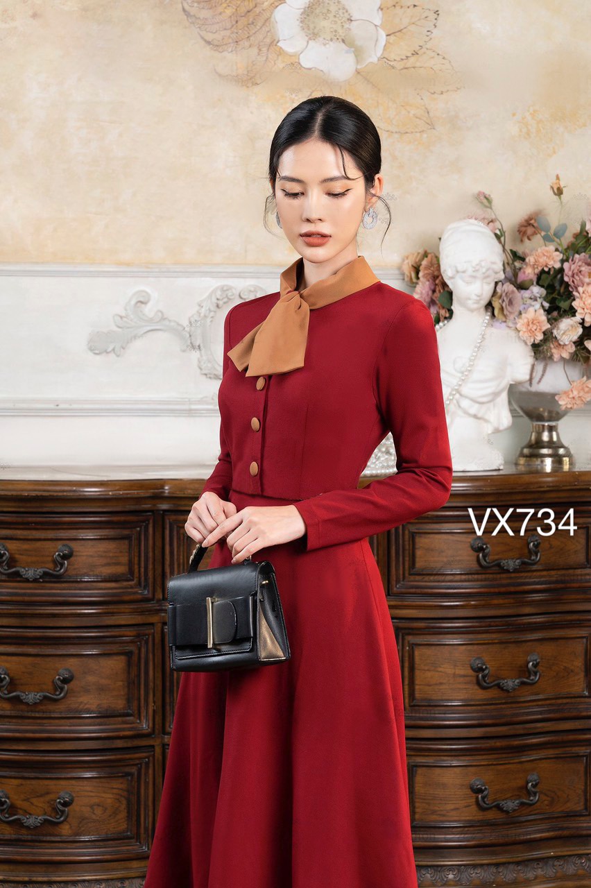 VX734 Váy nhung nơ cổ