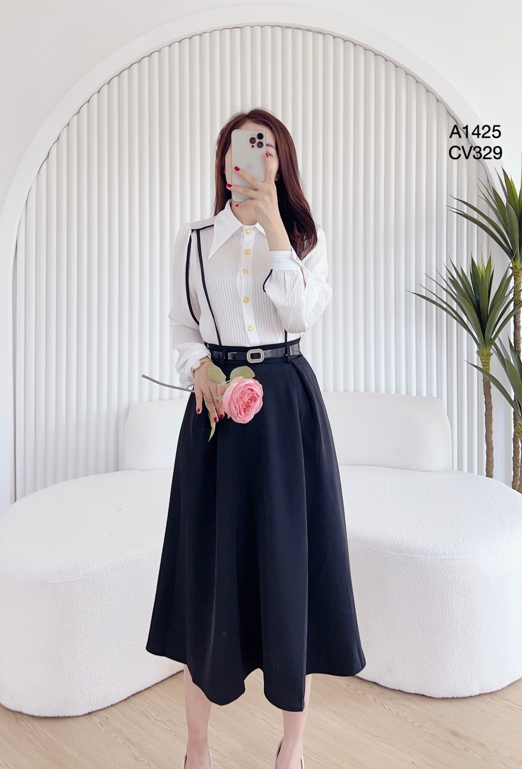 CV329 CV Xòe đai vuông đá