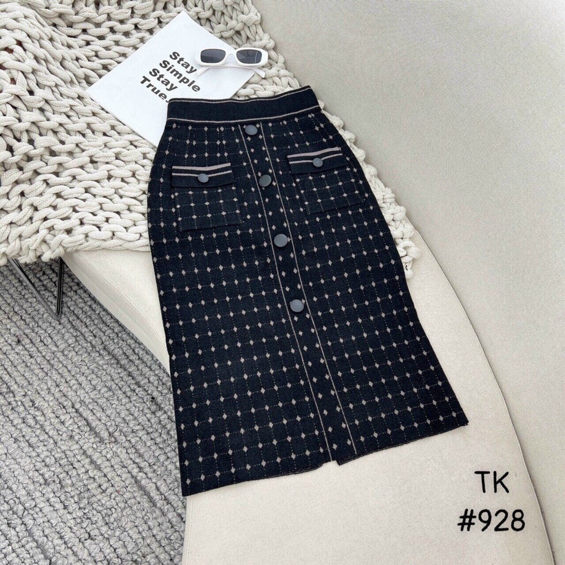 MS042 Chân váy len midi xẻ tà túi vuông | Phu Linh - Fashion & More