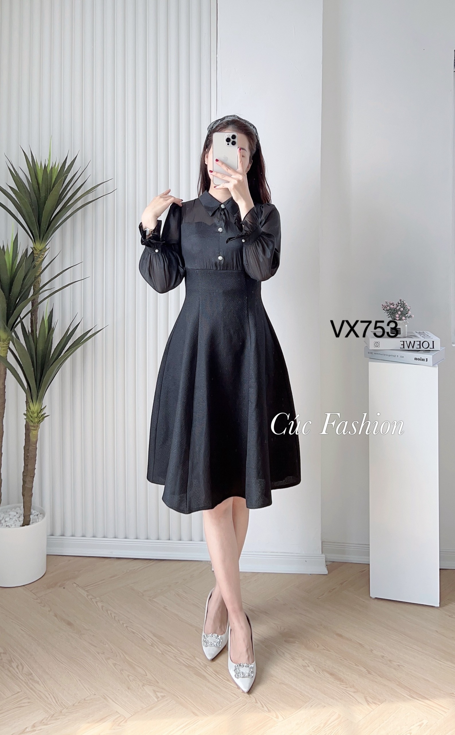 VX758 Váy dạ phối cổ đức