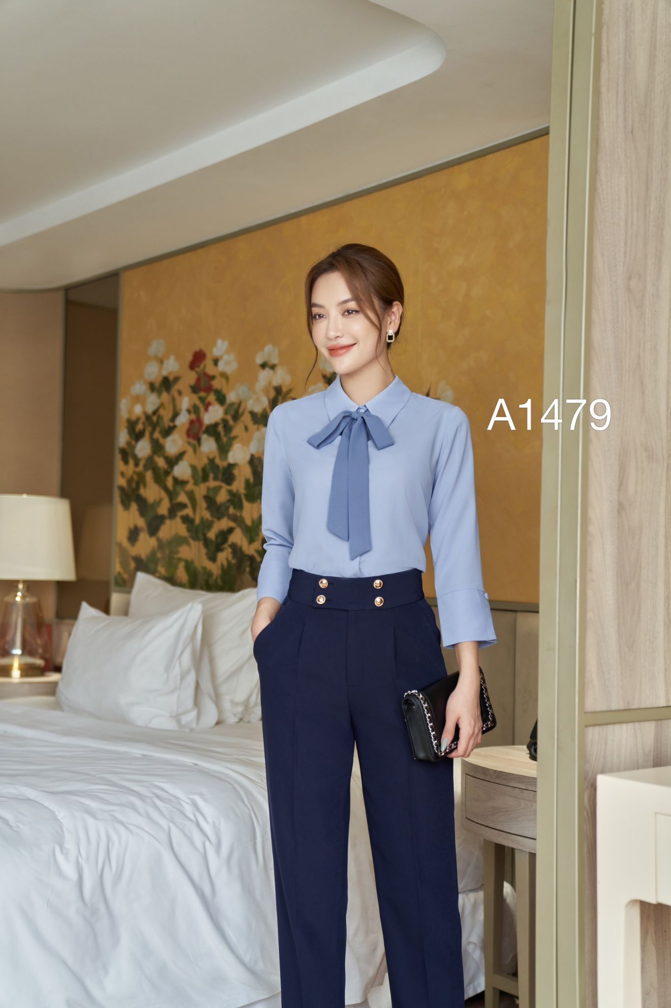 A1479 Áo nơ đồng màu