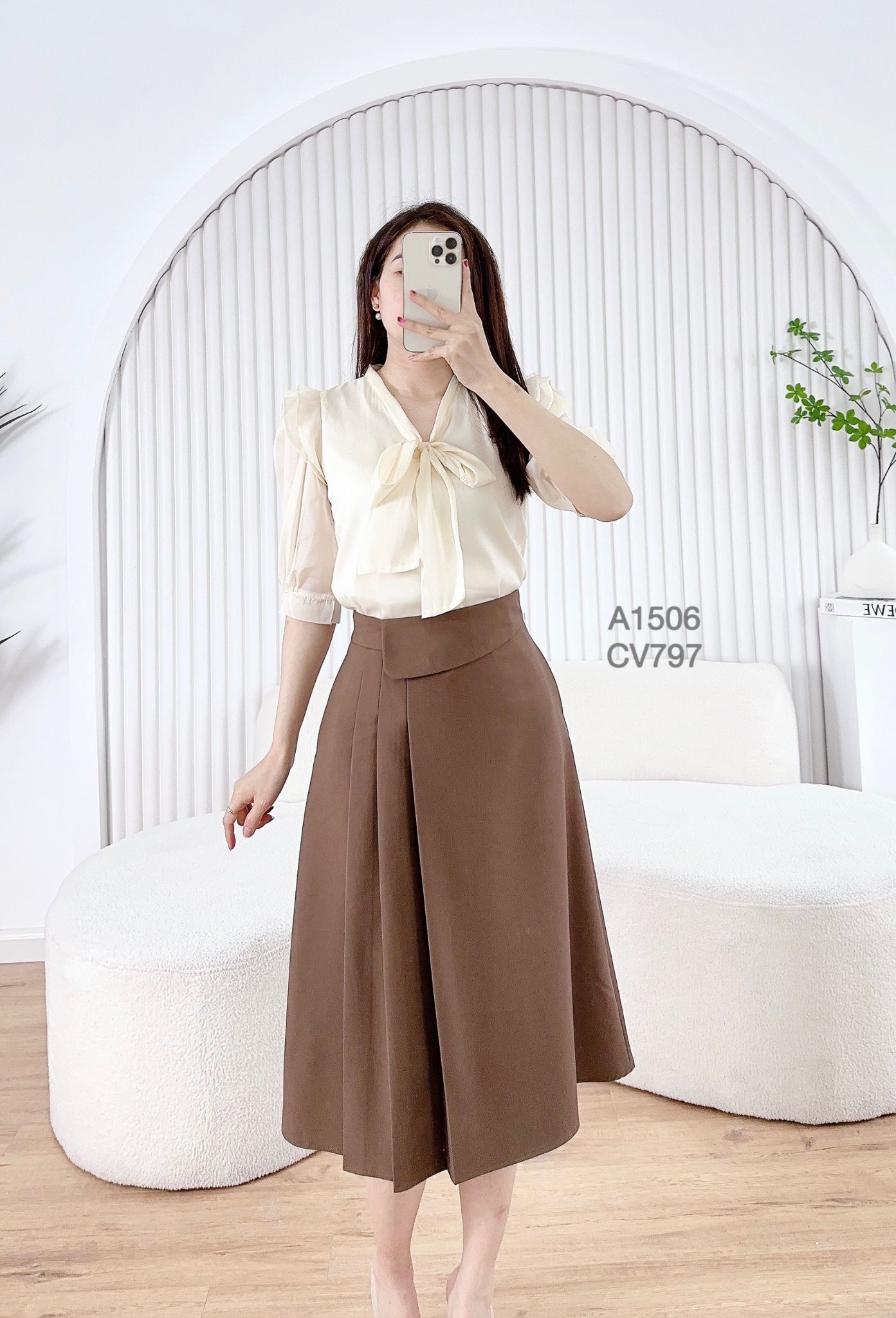 CV797 cài đá ly bên