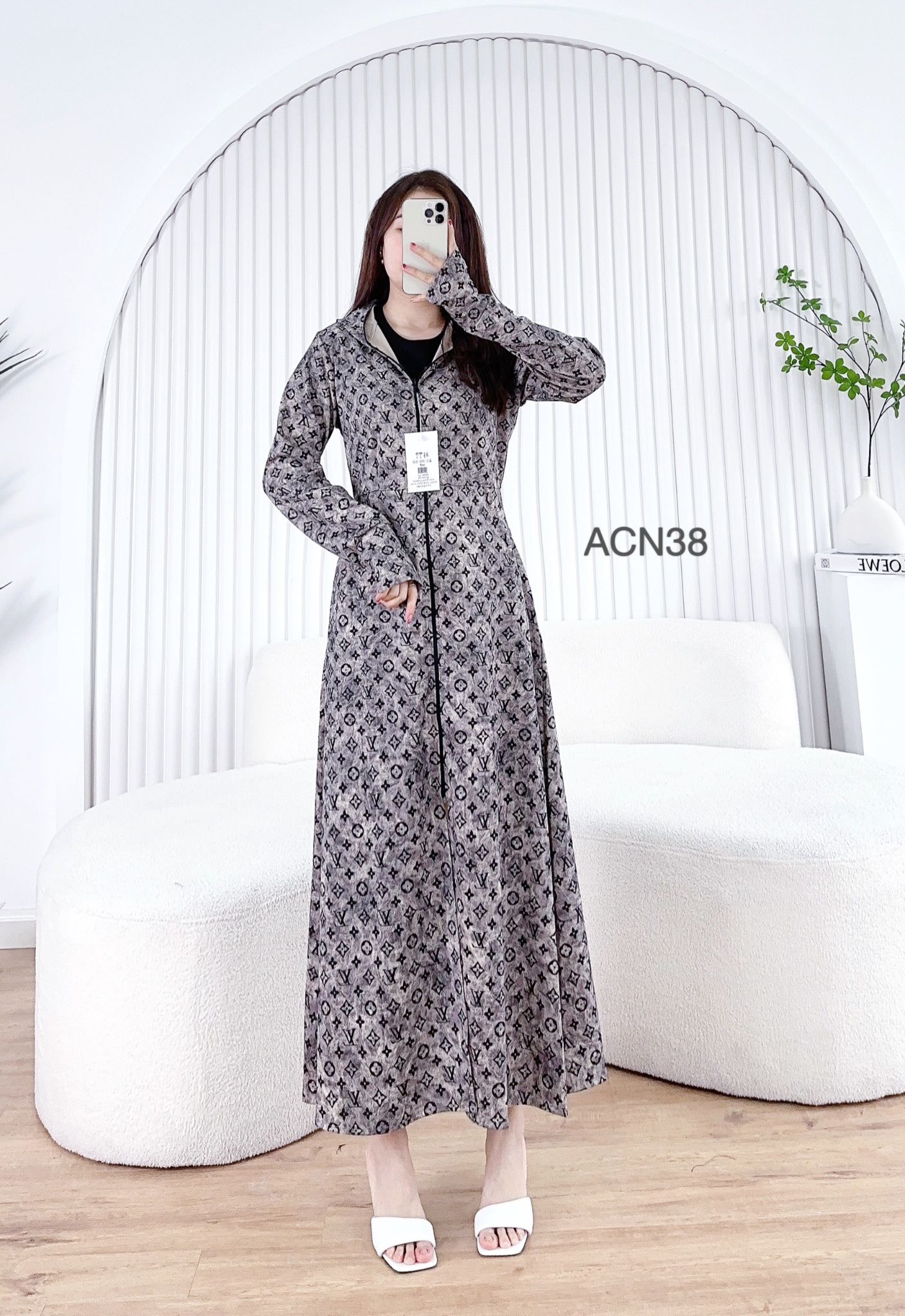 ACN38 Áo nắn họa tiết