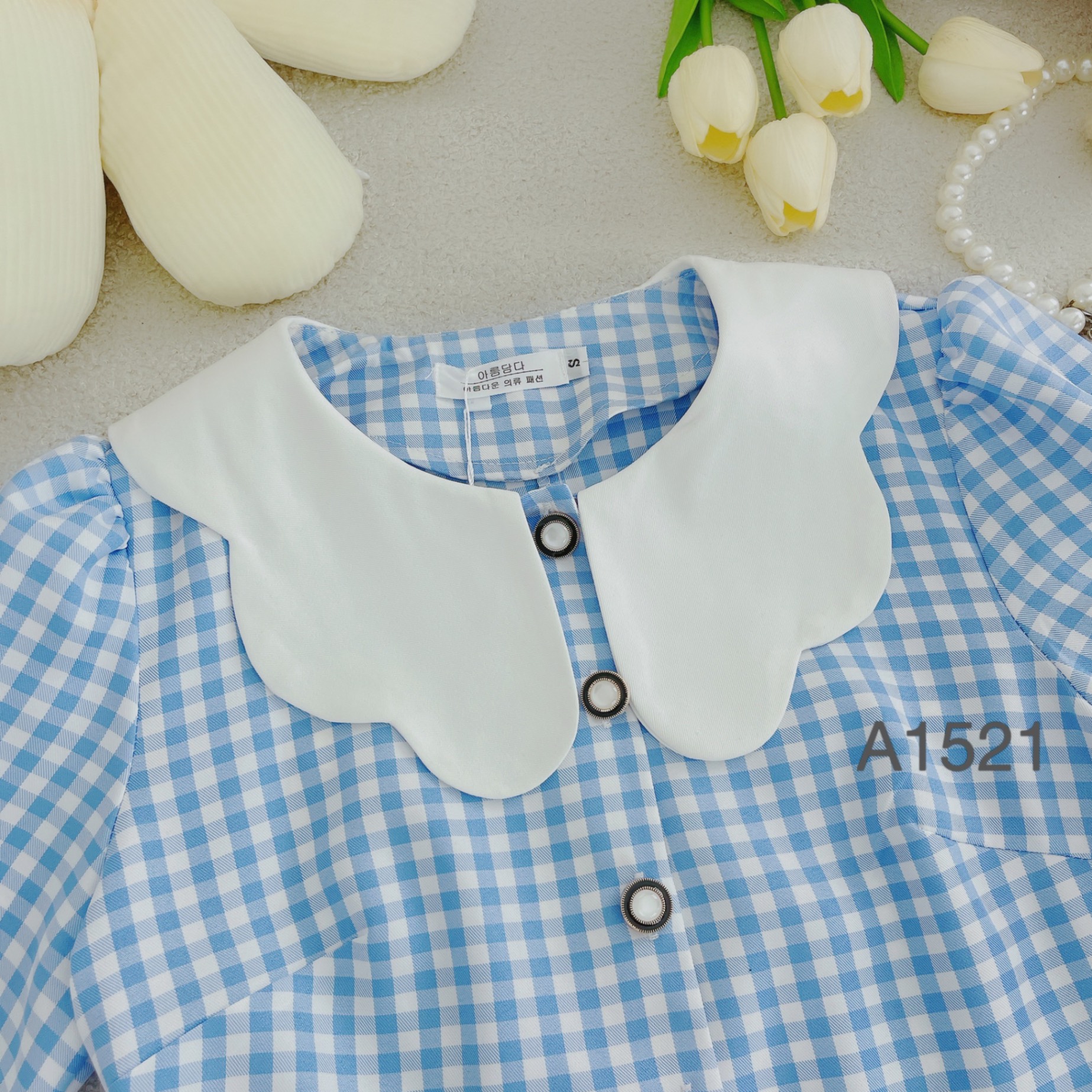 A1521 Áo kẻ cổ lượn
