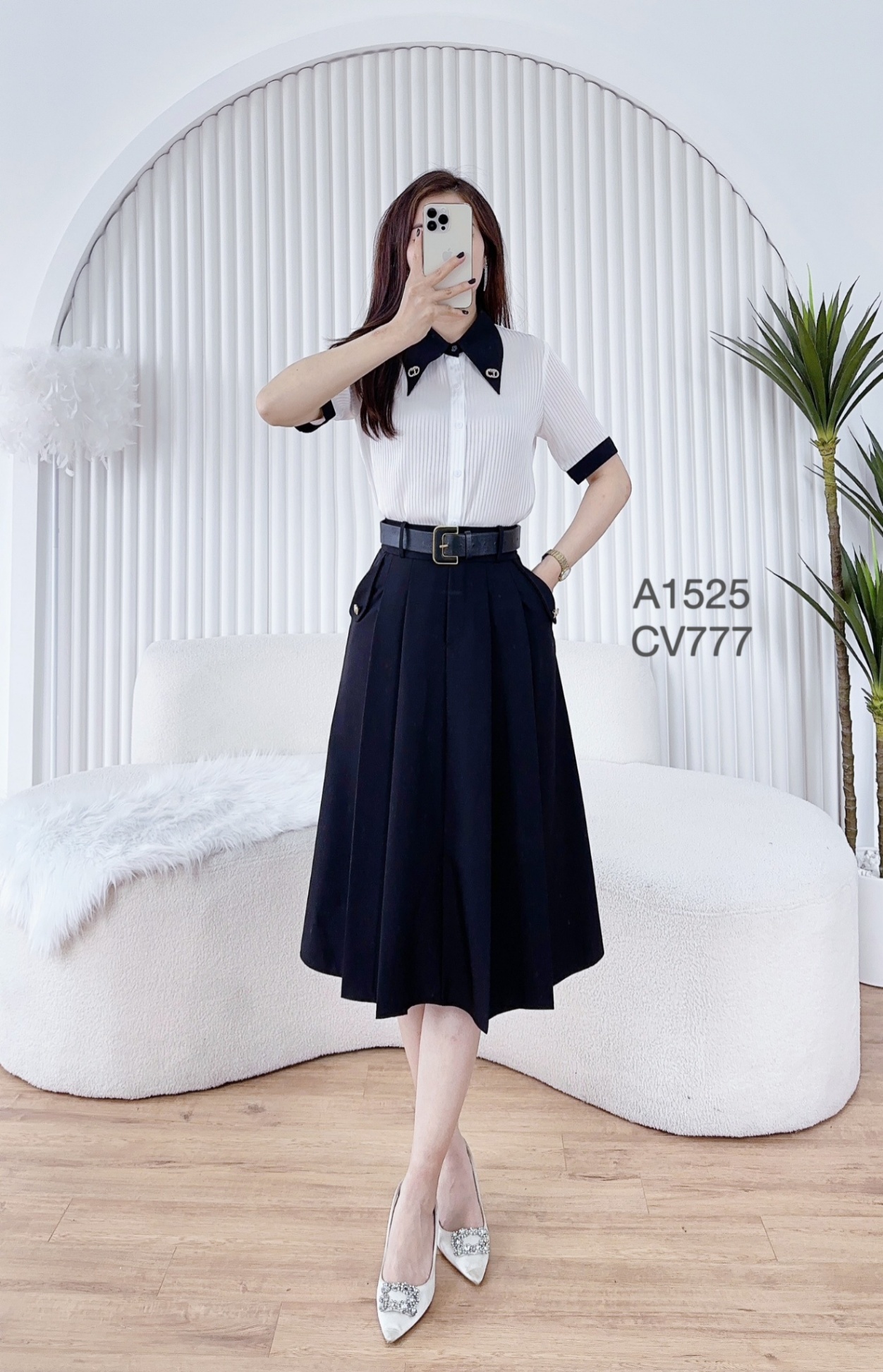 CV777 xòe ly đai 2 khuy túi