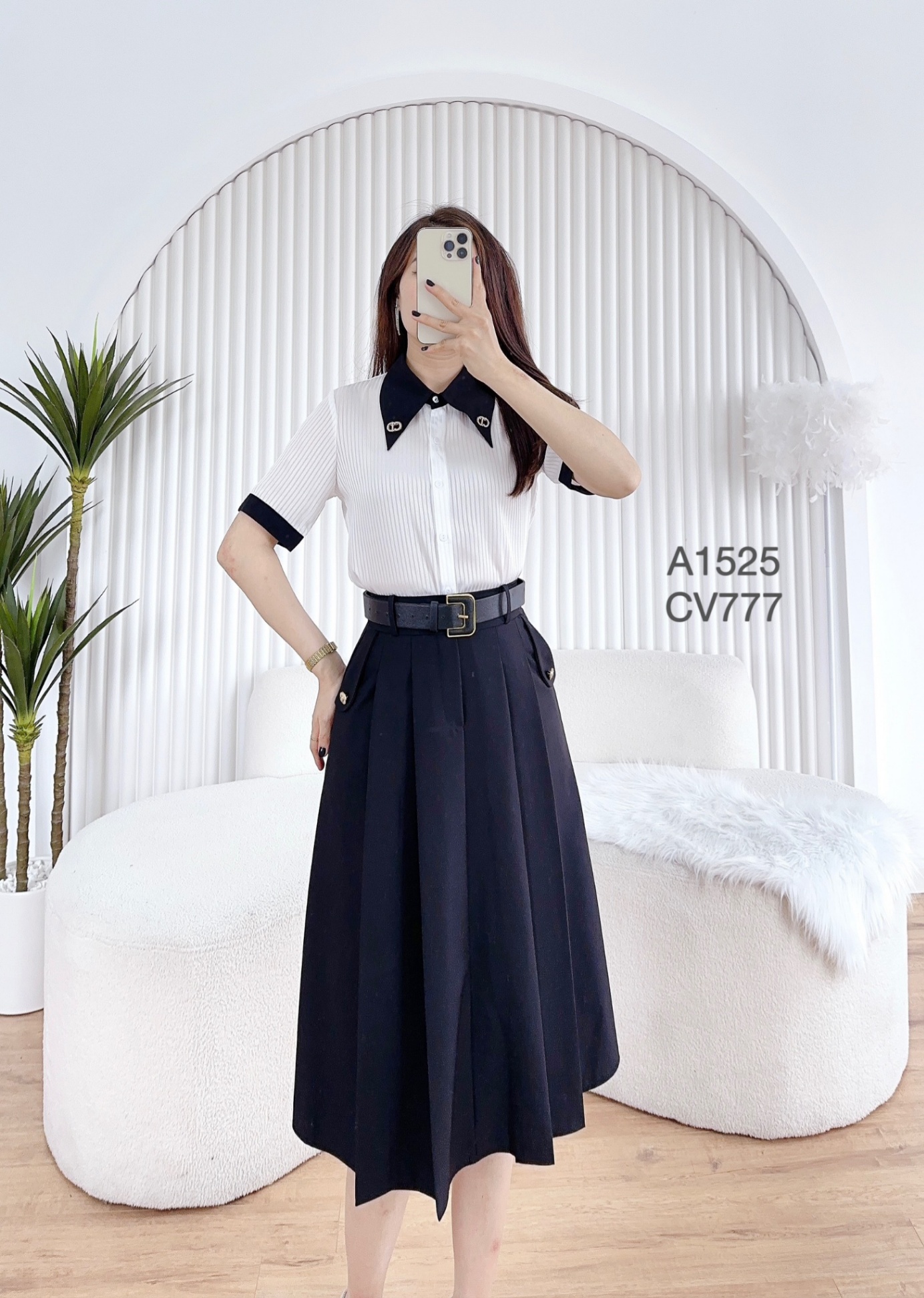 CV777 xòe ly đai 2 khuy túi