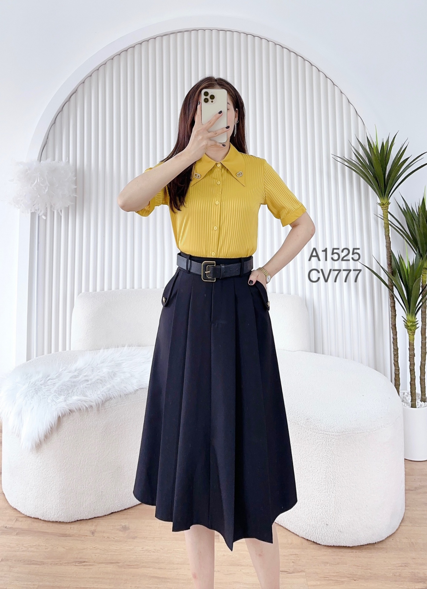 CV777 xòe ly đai 2 khuy túi