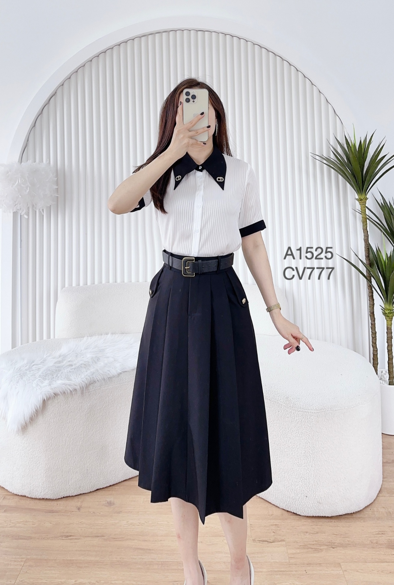 CV777 xòe ly đai 2 khuy túi