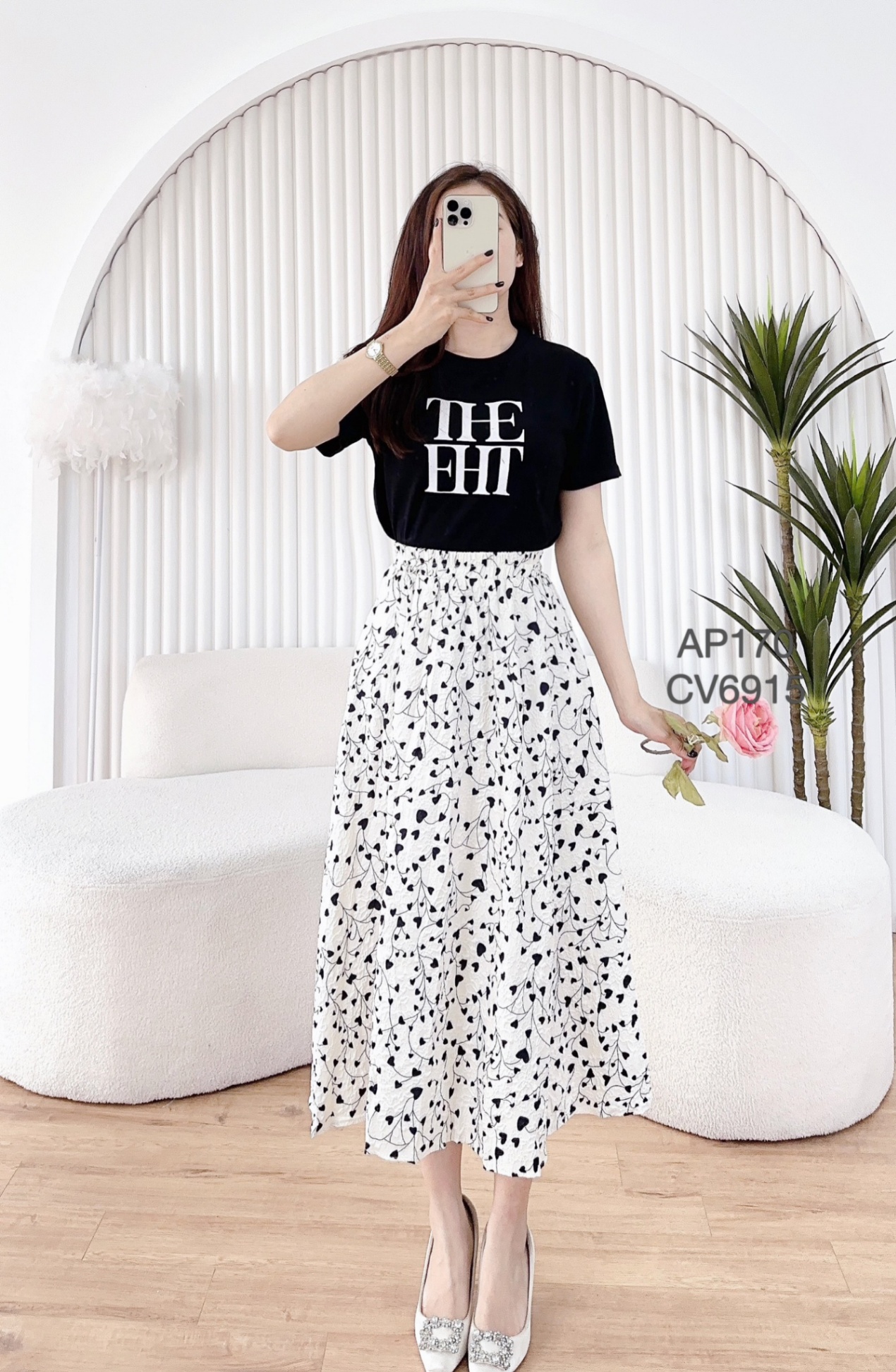 CV6915  CV xòe chấm bi