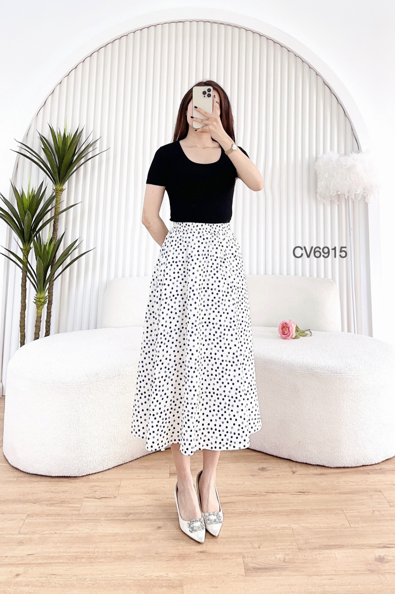 CV6915  CV xòe chấm bi