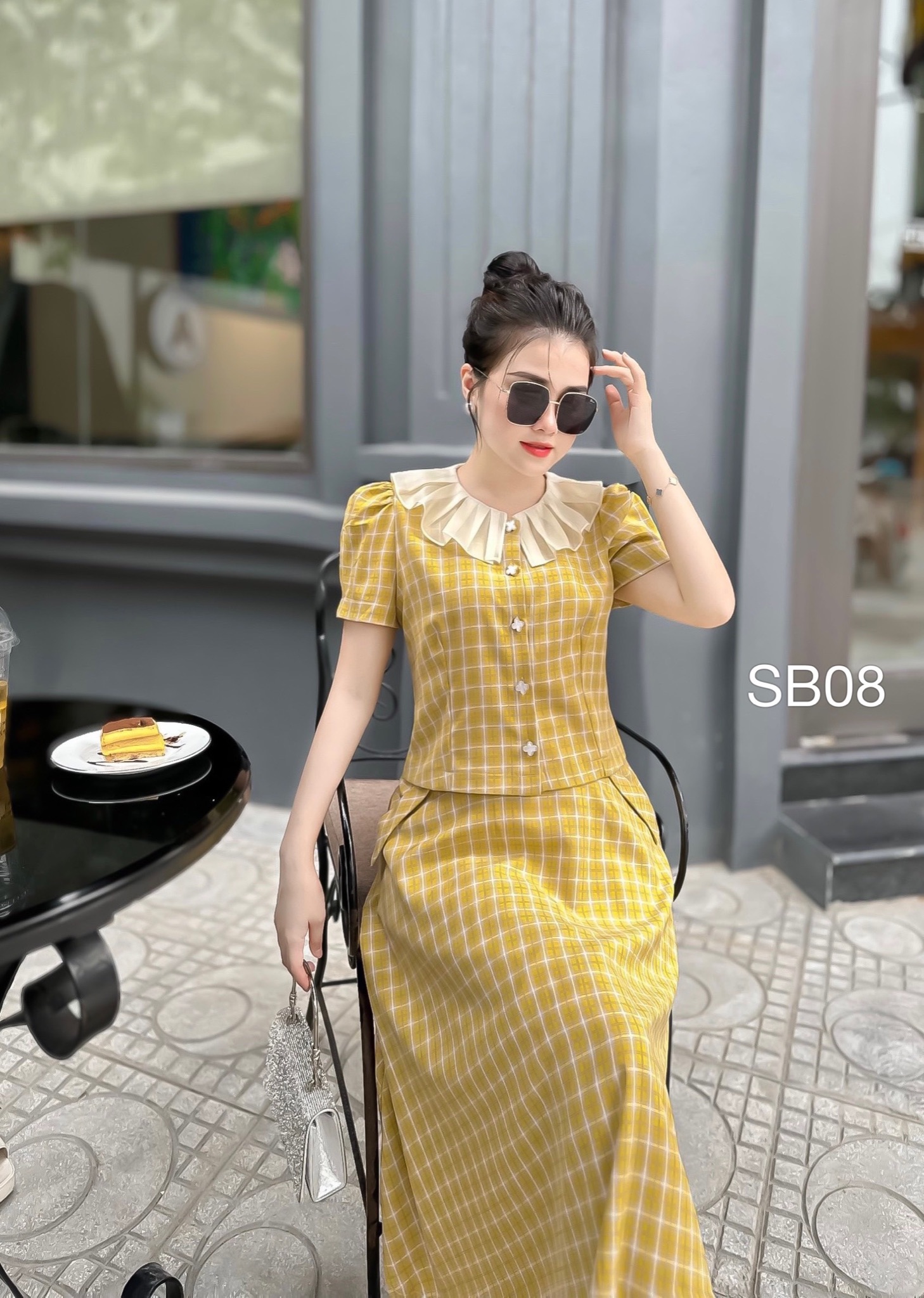 SB08 set kẻ cổ tơ