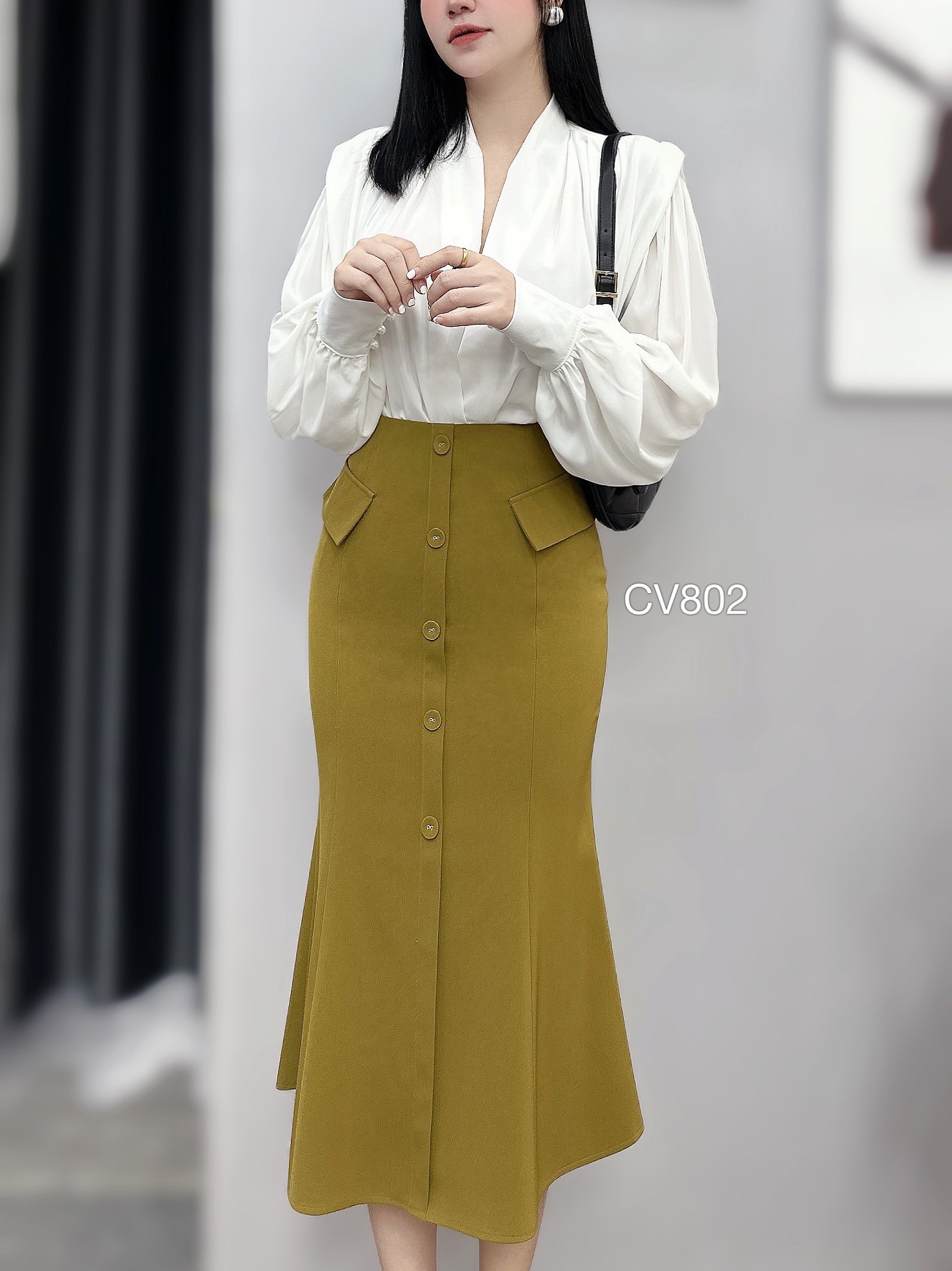 CV802 CV đuôi cá 2 nắp túi