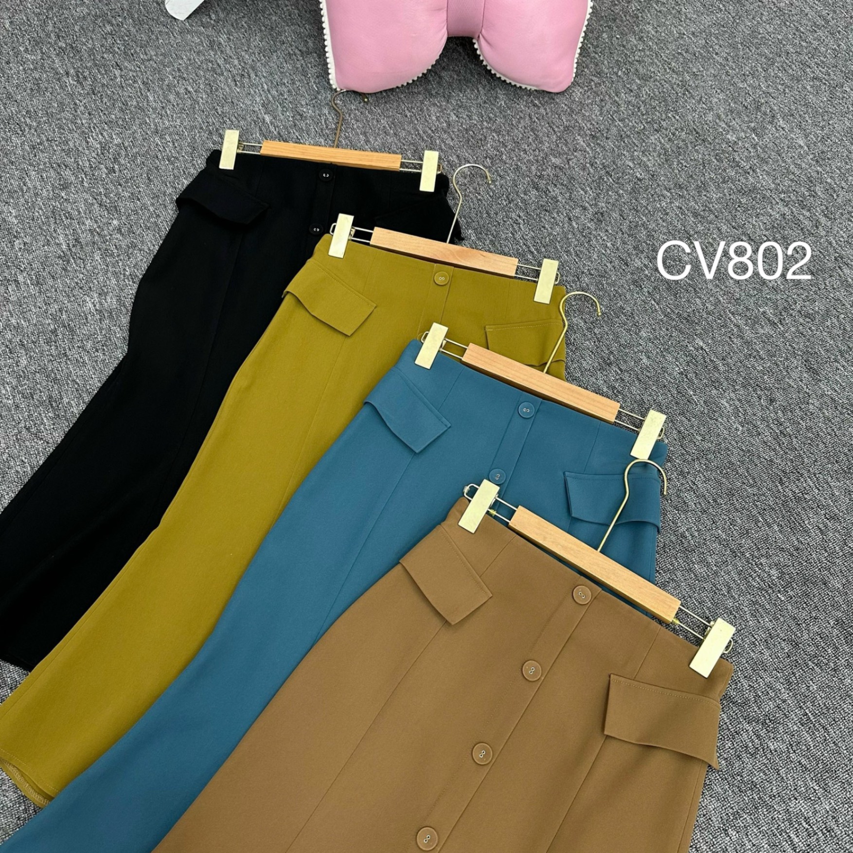 CV802 CV đuôi cá 2 nắp túi