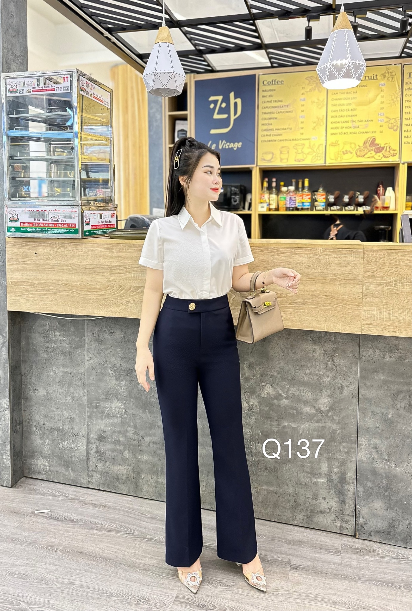 Q137 quần loe 1 cúc vàng